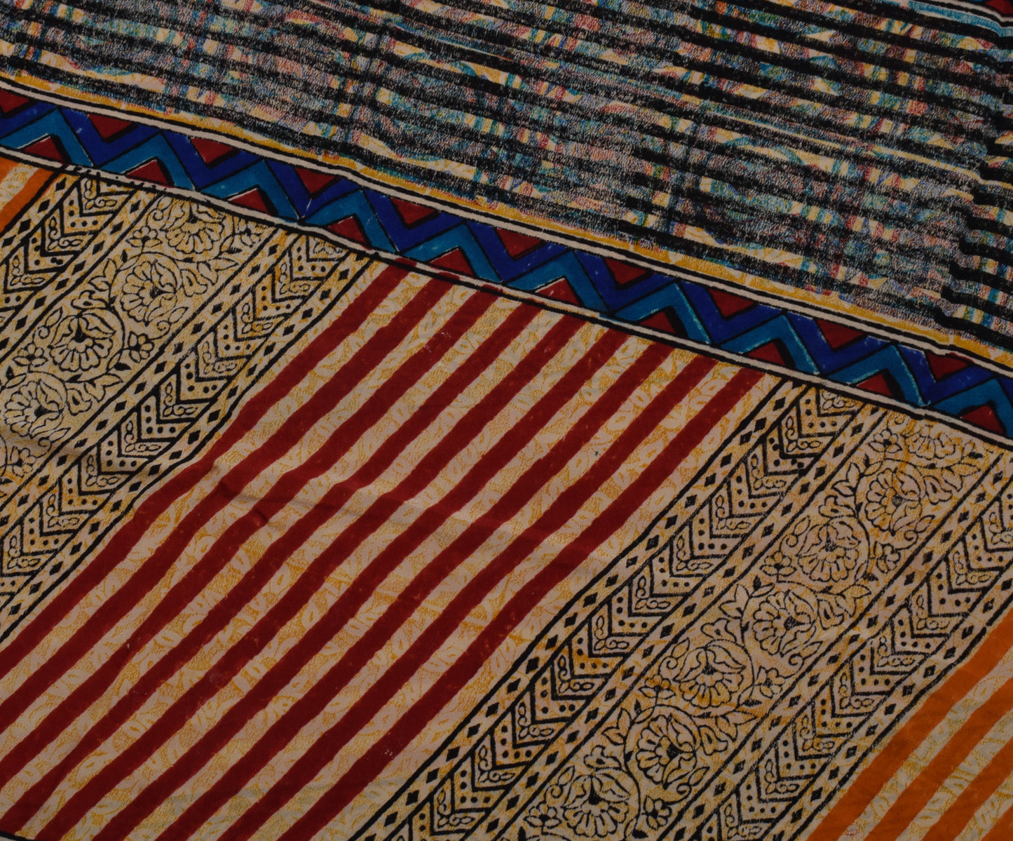 Sushila Vintage Indian Sari 100% Pure Georgette Silk Printed 5 Yd Craft Fabric
