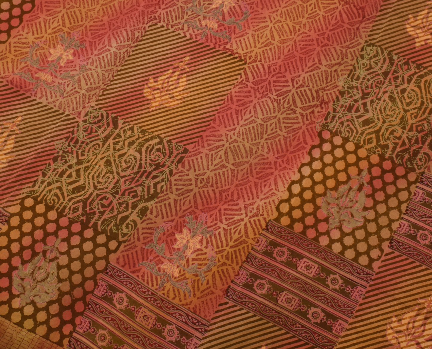 Sushila Vintage Indian Saree 100% Pure Crepe Silk Printed 5 Yard Soft Fabric