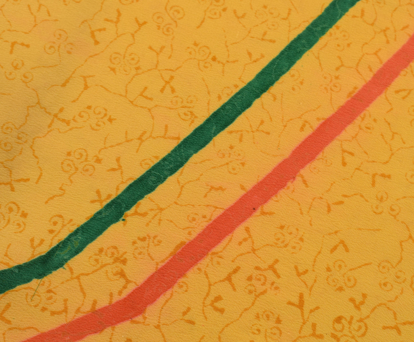 Sushila Vintage Yellow Indian Saree 100% Pure Crepe Silk Printed Soft Fabric