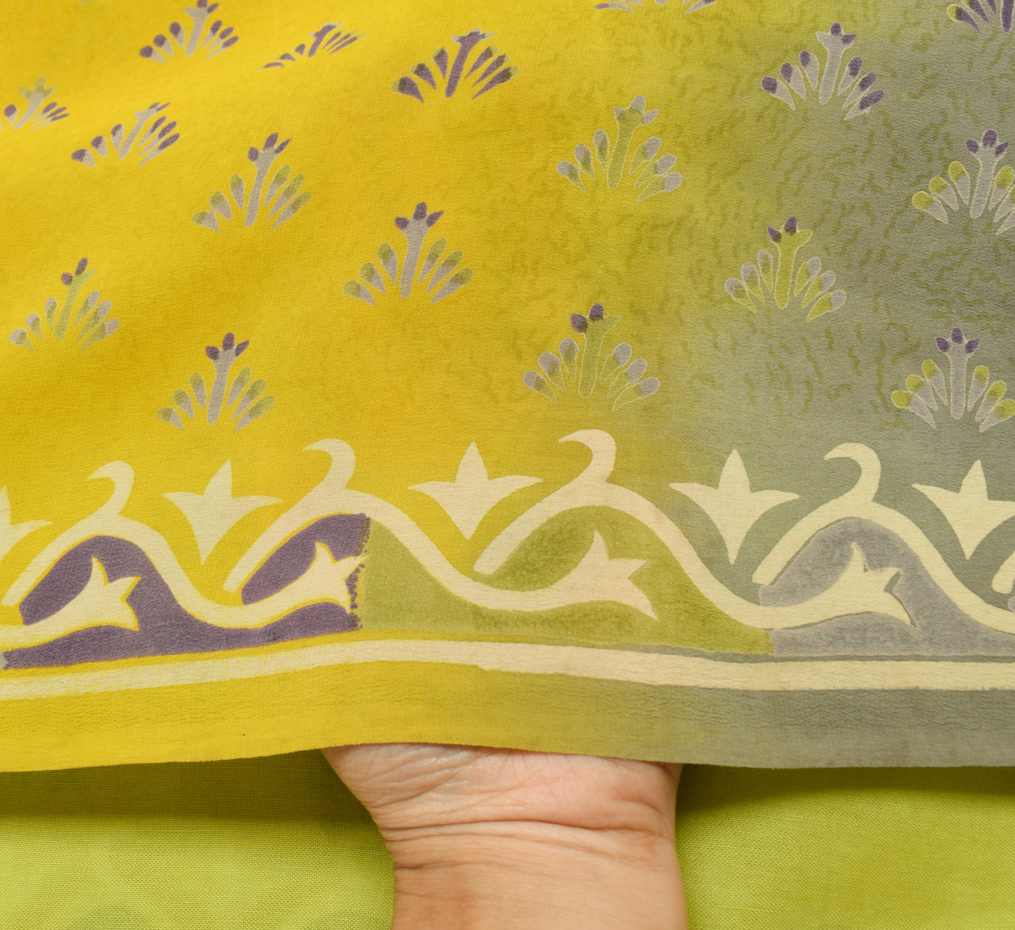 Sushila Vintage Green Saree 100%Pure Crepe Silk Printed Floral Soft Craft Fabric