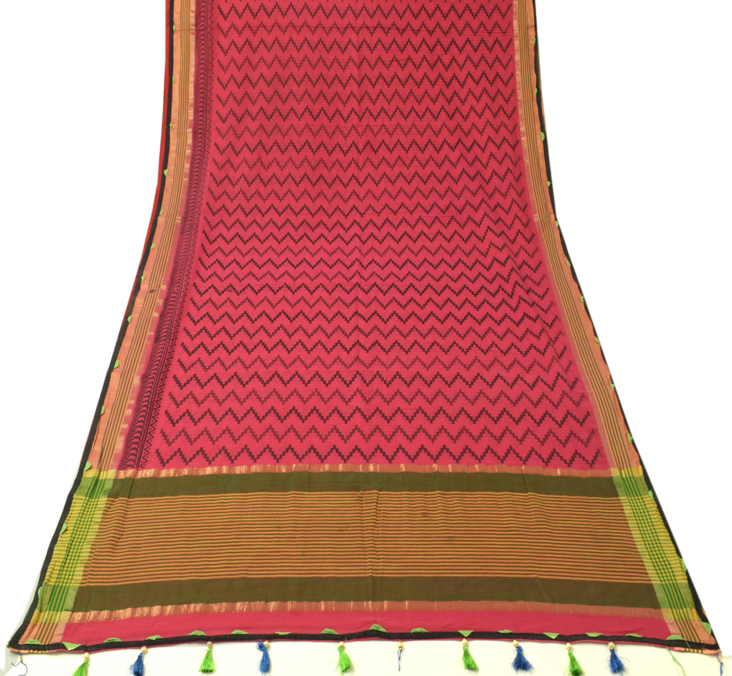Sushila Vintage Hot Pink Sari 100% Pure Cotton Printed Zig-Zag Soft Craft Fabric