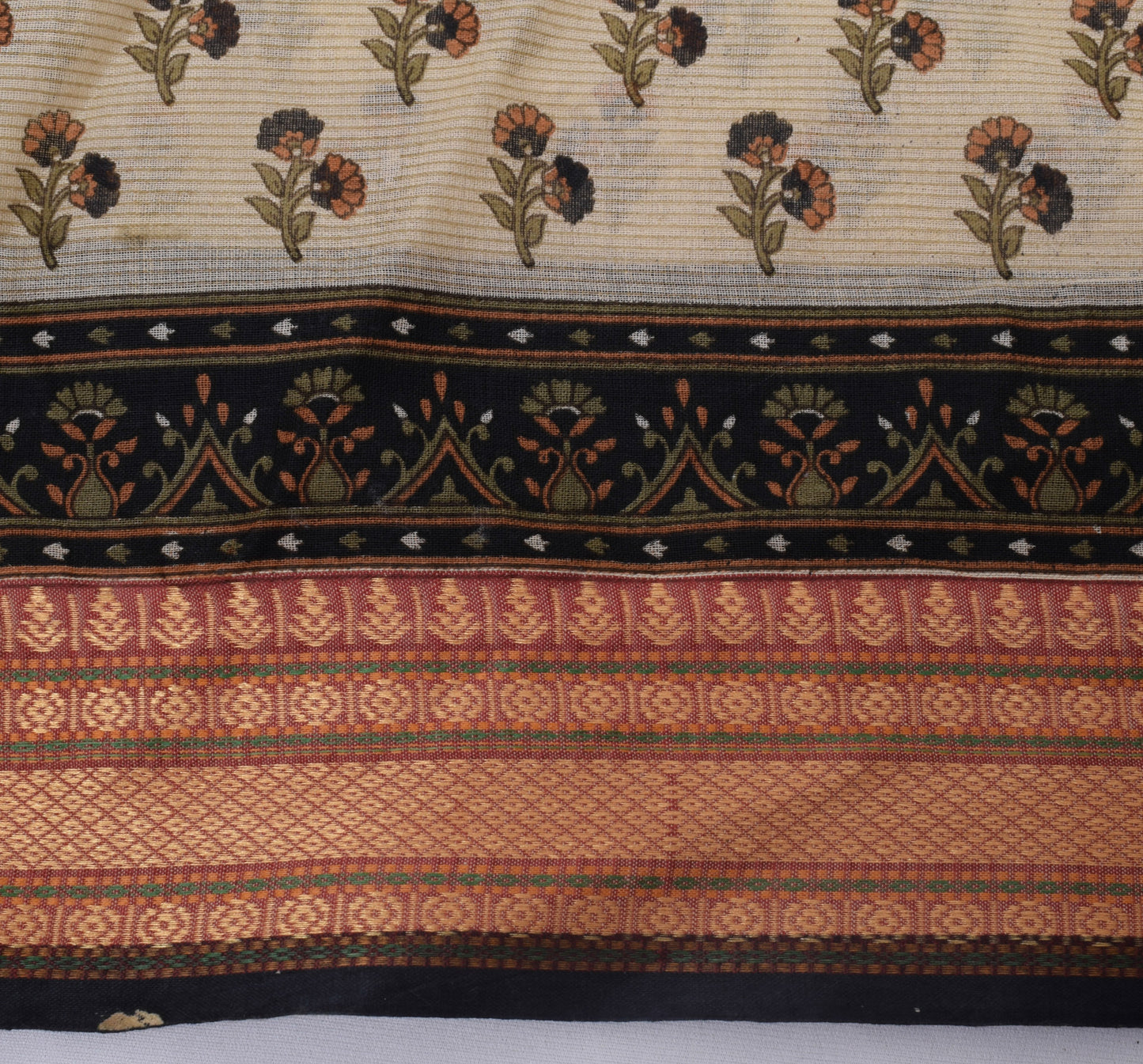 Sushila Vintage Cream Saree 100% Pure Cotton Printed Floral Soft Craft Fabric