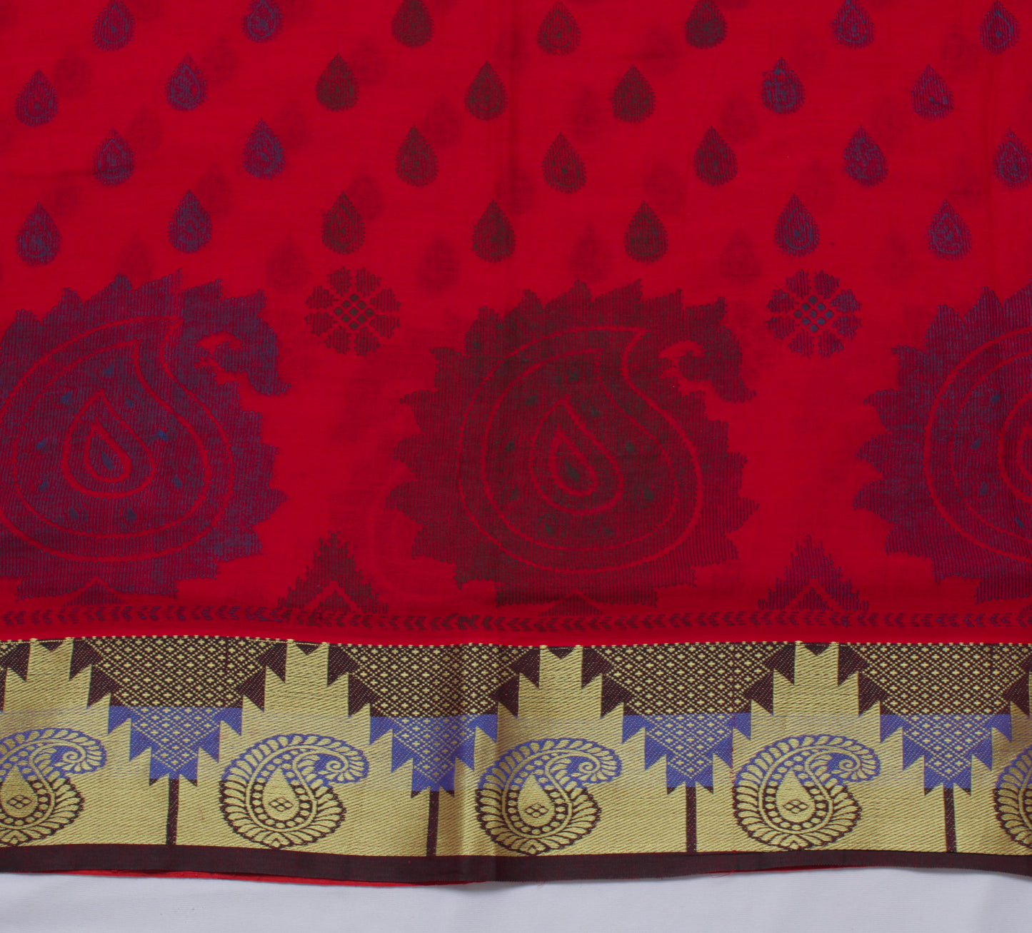 Sushila Vintage Red Indian Saree 100% Pure Cotton Printed Craft Sari Fabric