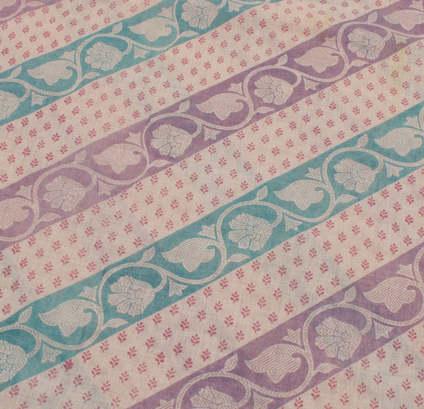 Sushila Vintage Cream Saree 100% Pure Cotton Printed Woven Soft Craft Fabric