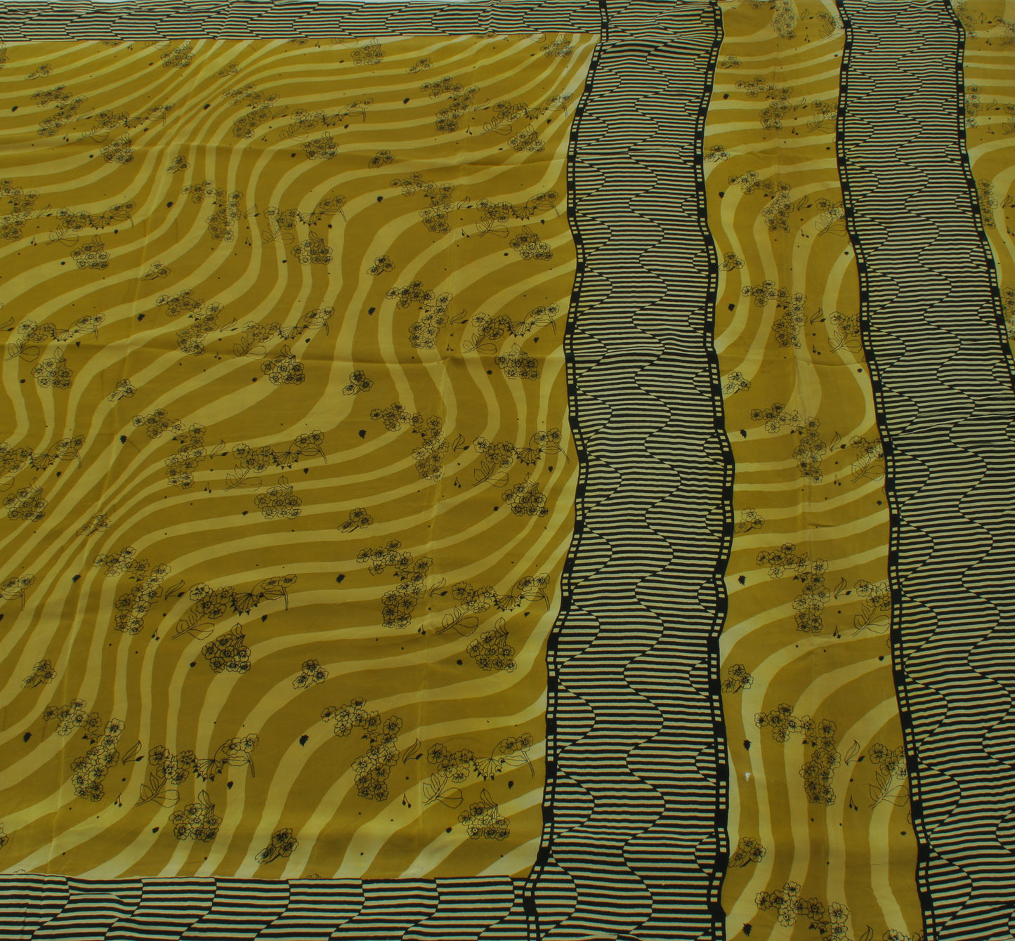 Sushila Vintage Green Saree 100% Pure Crepe Silk Printed Floral Soft Fabric