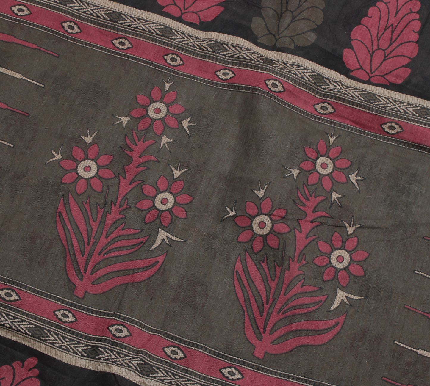 Sushila Vintage Indian Saree 100% Pure Cotton Printed Floral Craft Sari Fabric