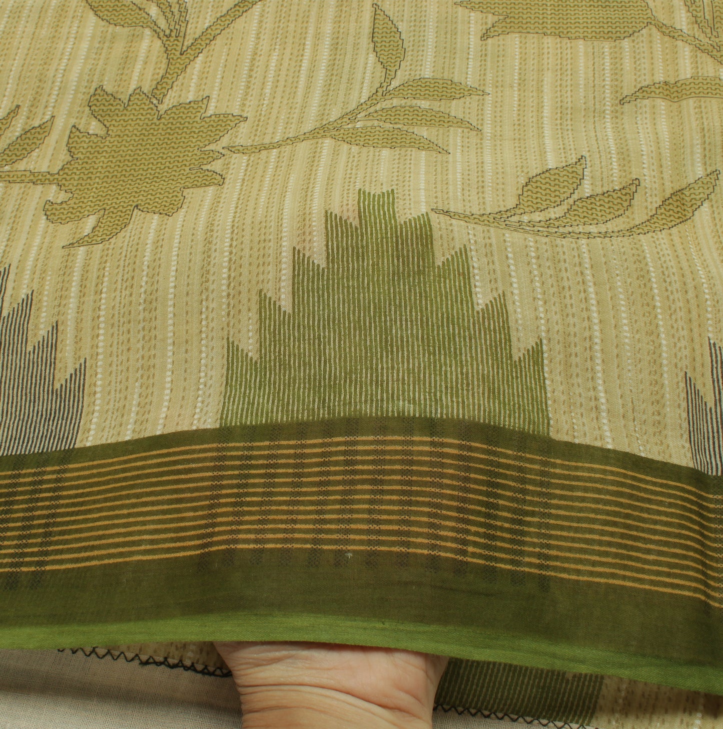 Sushila Vintage Green Saree 100% Pure Cotton Printed Floral Soft Craft Fabric