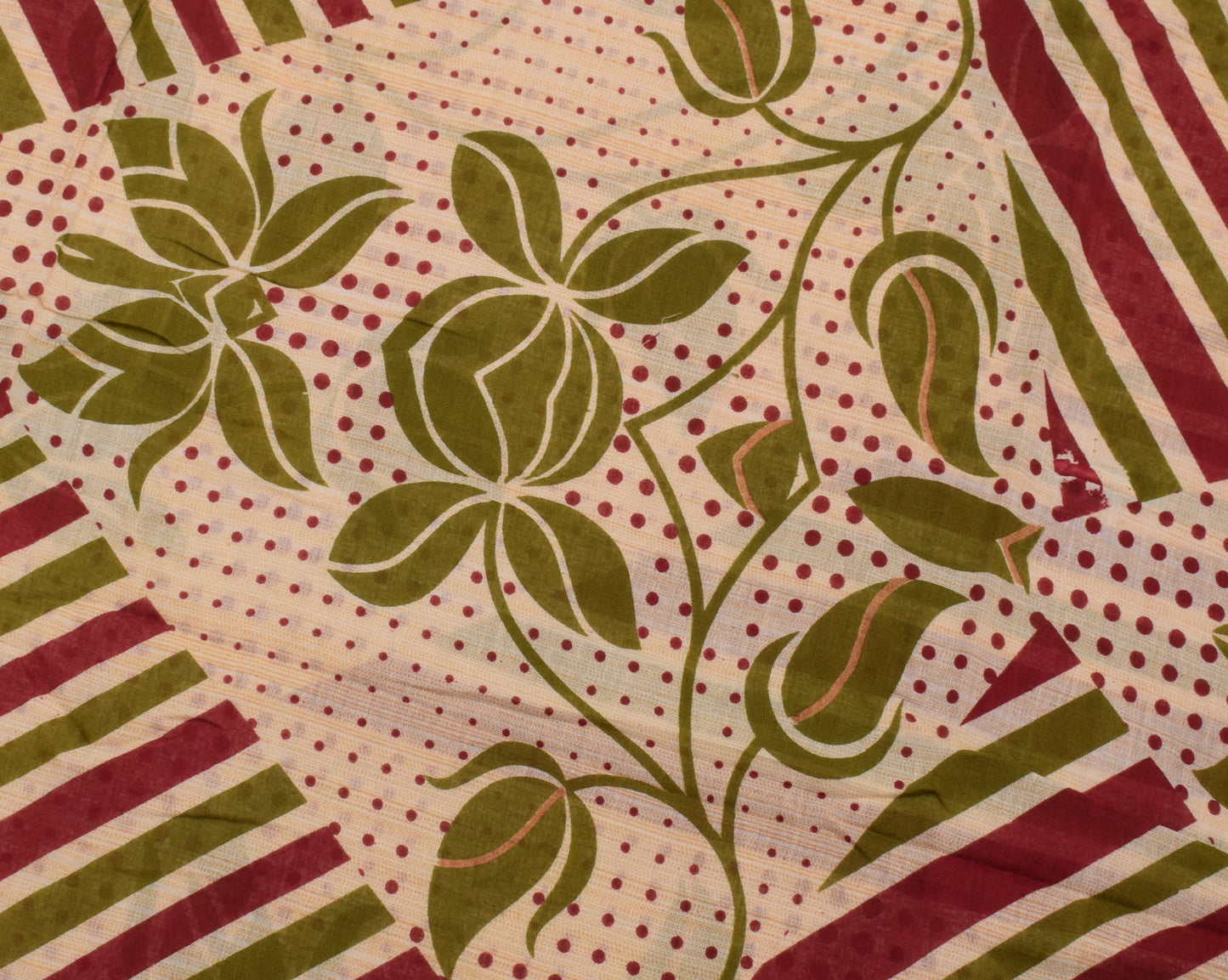 Sushila Vintage Cream Saree 100% Pure Cotton Printed Floral Soft Craft Fabric
