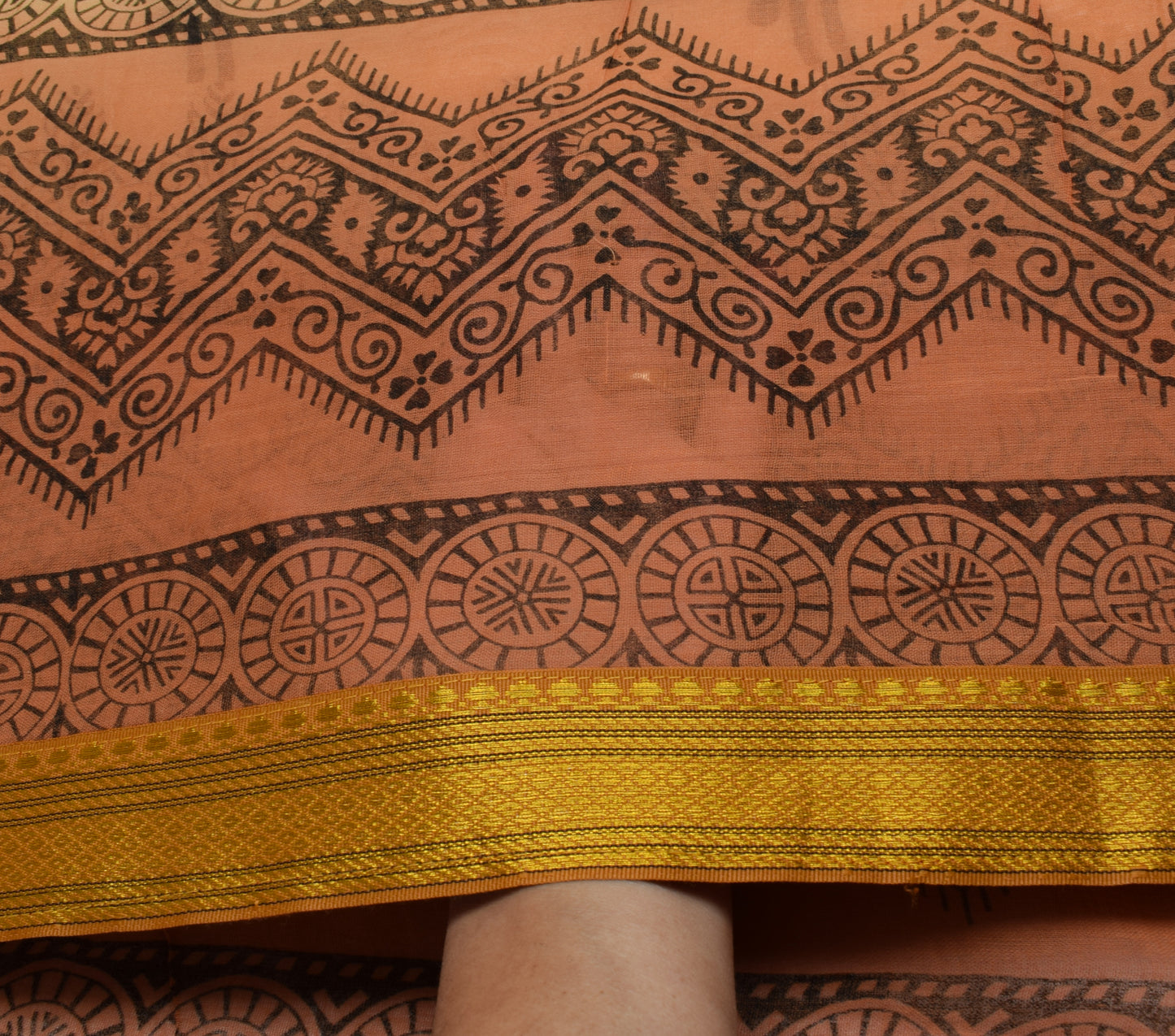 Sushila Vintage Cream Saree 100% Pure Cotton Printed Floral Craft 5 YD Fabric