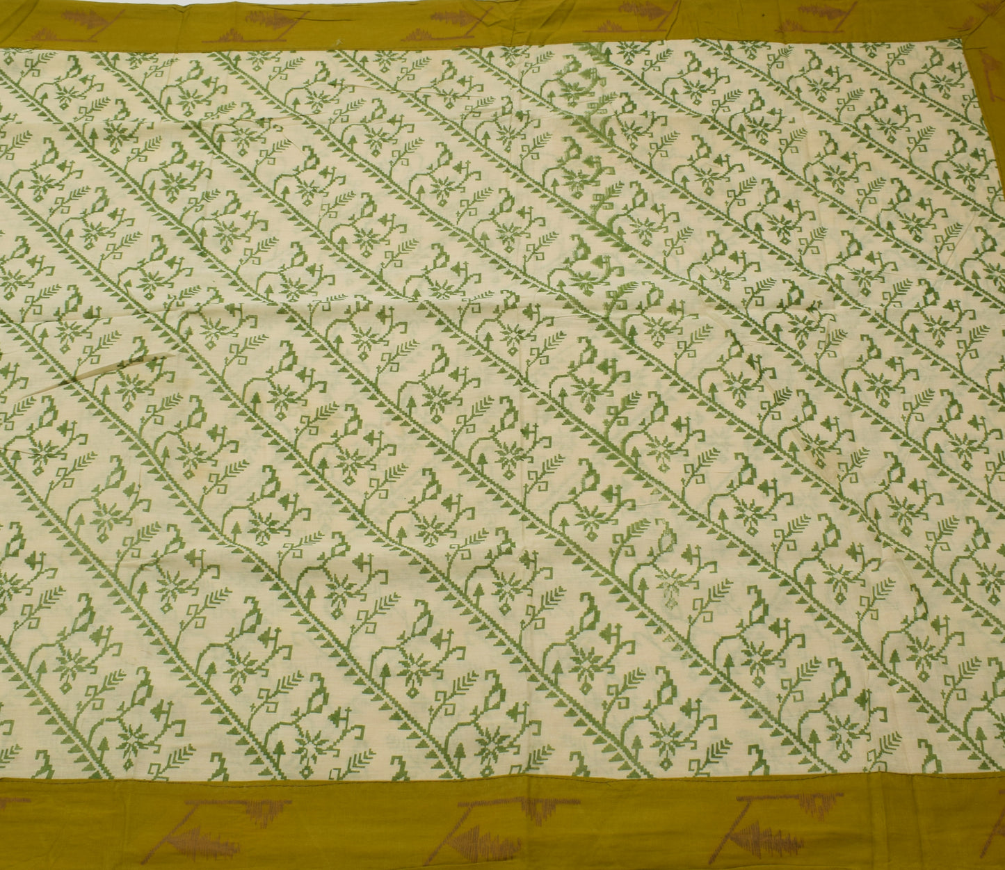 Sushila Vintage Cream Saree 100% Pure Cotton Printed Floral Soft Craft Fabric