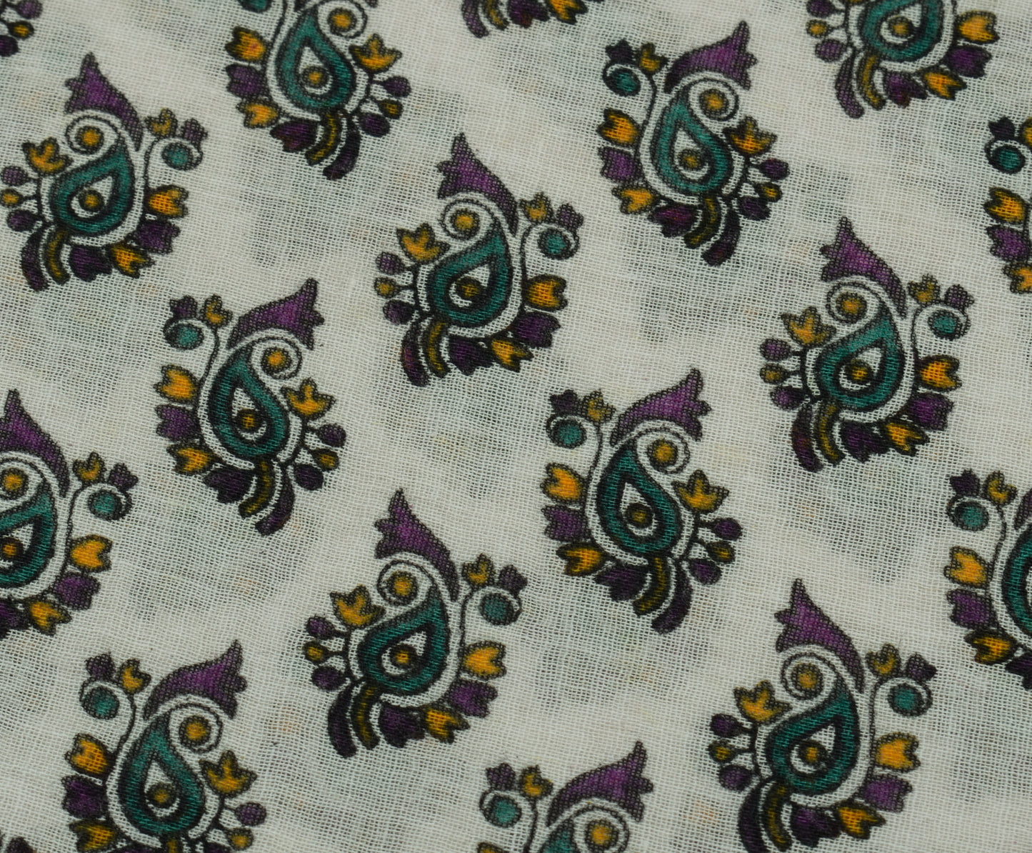 Sushila Vintage White Saree 100% Pure Cotton Printed Paisley Soft Craft Fabric