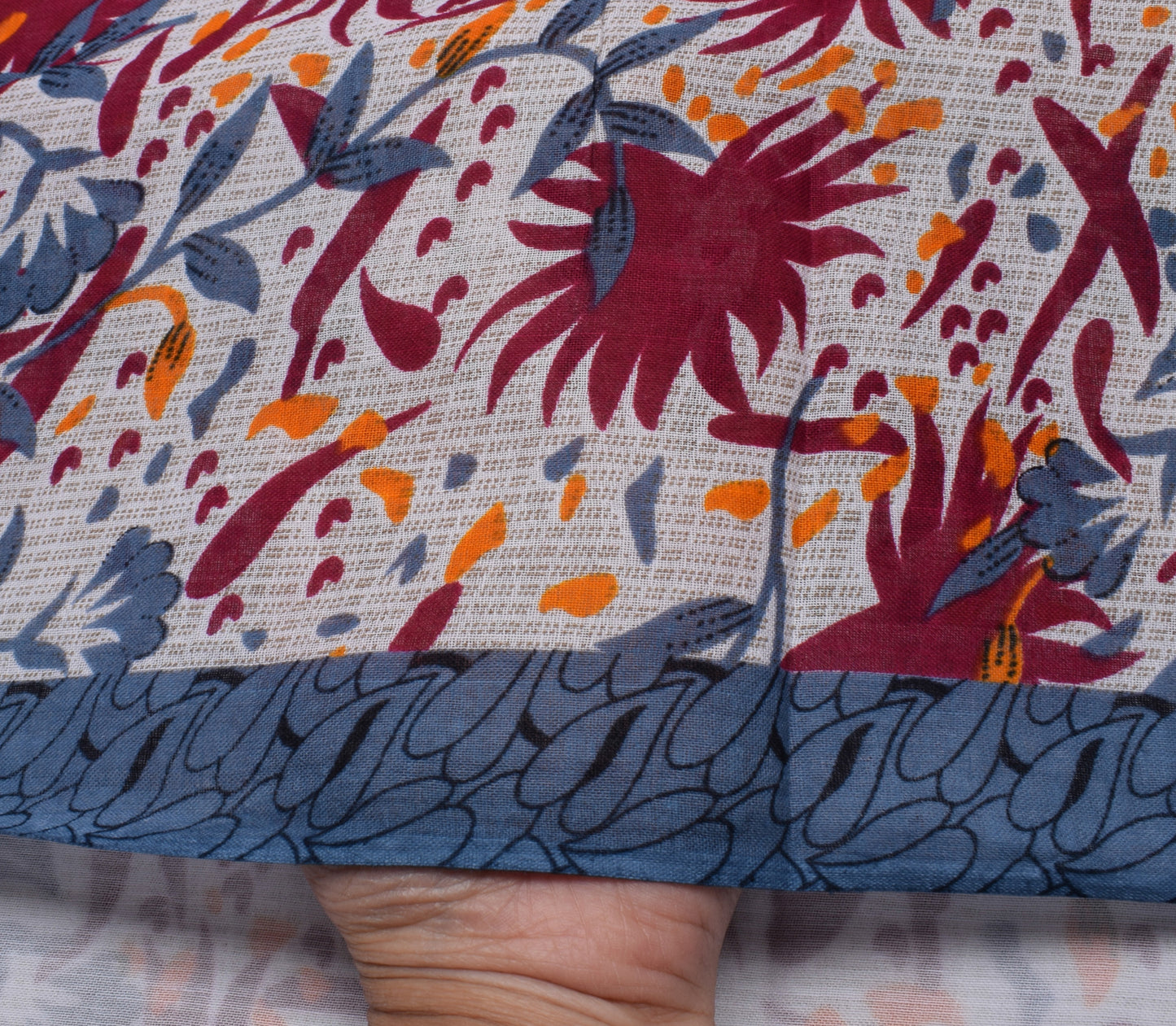 Sushila Vintage White Saree 100% Pure Cotton Printed Floral 5 YD Craft Fabric