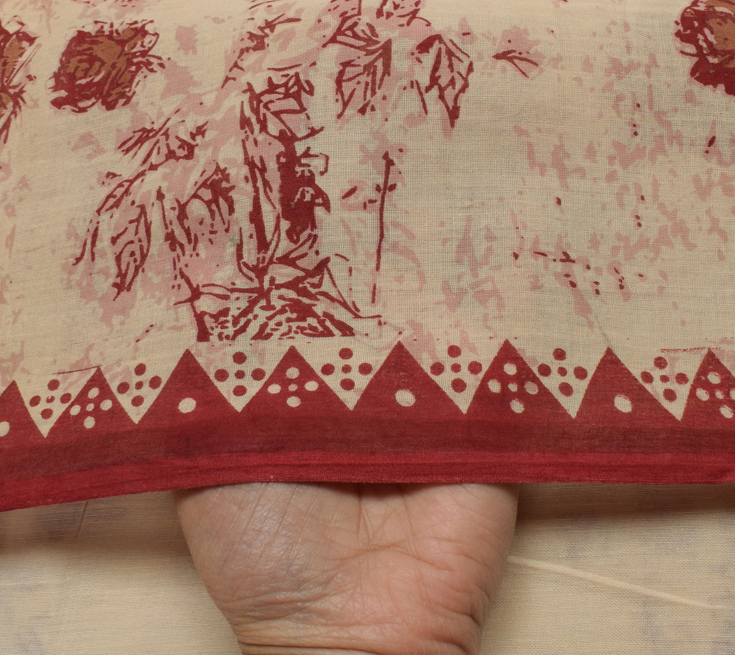 Sushila Vintage Cream Saree 100% Pure Cotton Printed Floral Soft Craft Fabric