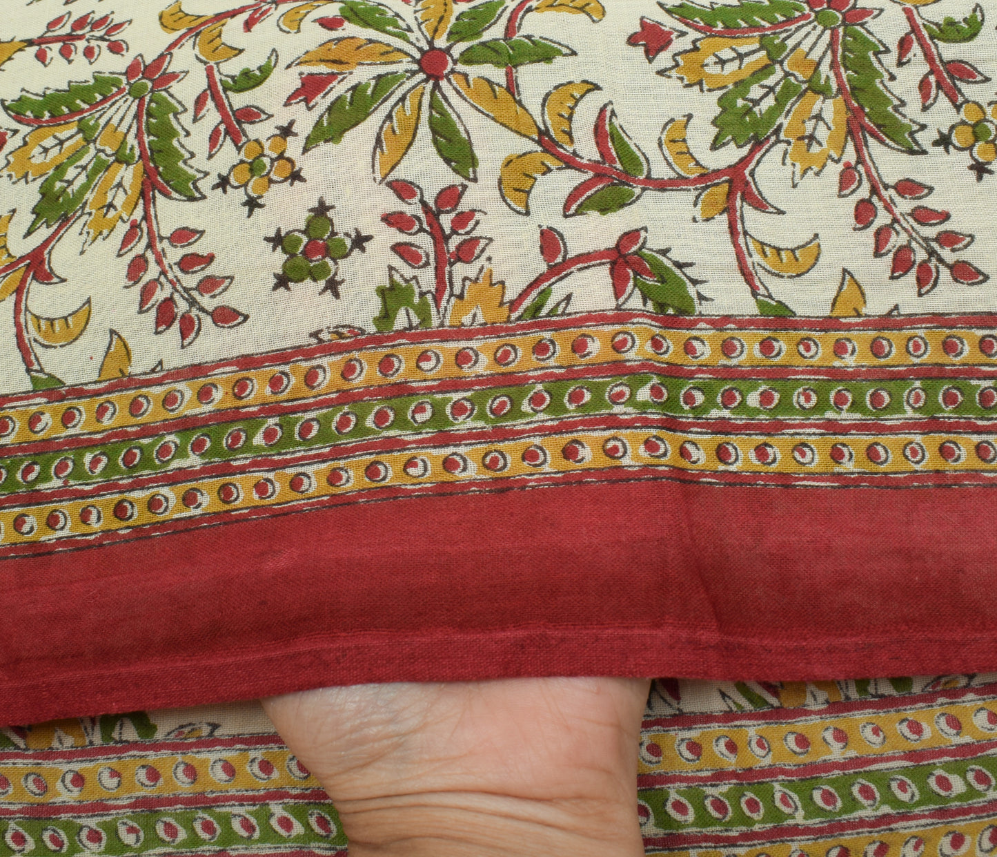 Sushila Vintage Cream Saree 100% Pure Cotton Printed Floral Soft Craft Fabric