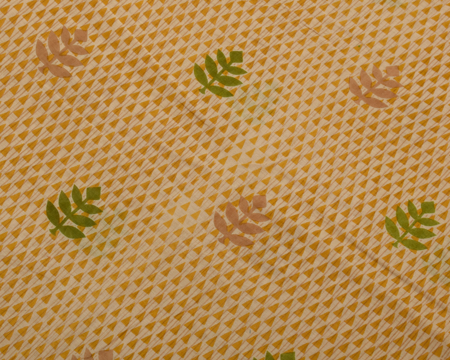 Sushila Vintage Cream Saree 100% Pure Cotton Printed Floral Soft Craft Fabric