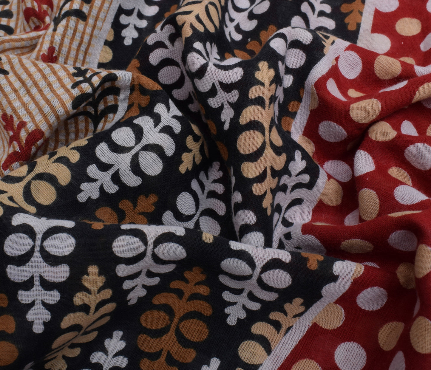 Sushila Vintage Indian Saree 100% Pure Cotton Printed 5 Yard Soft Craft Fabric