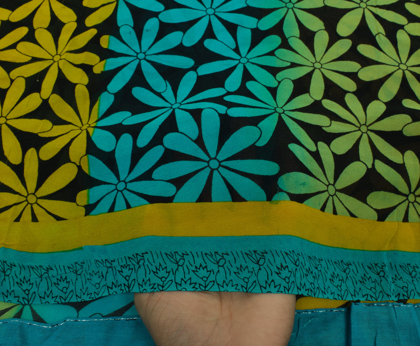 Sushila Vintage Indian Sari 100% Pure Georgette Silk Printed Floral Craft Fabric