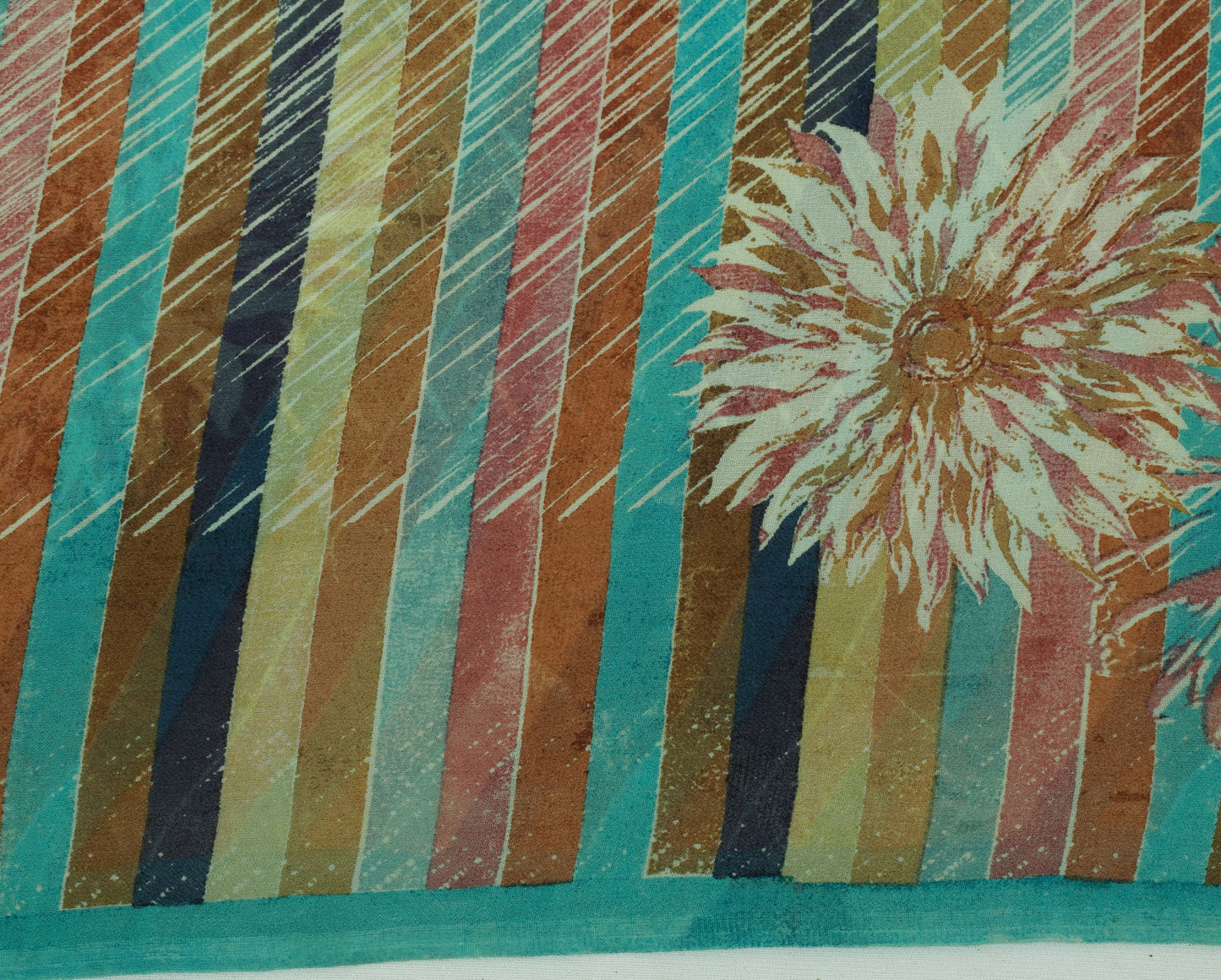 Sushila Vintage Green Saree 100% Pure Georgette Silk Printed Floral Craft Fabric