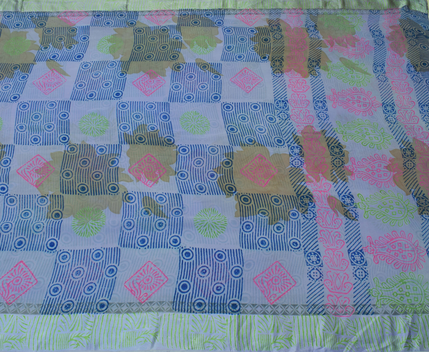 Sushila Vintage Gray Saree 100% Pure Georgette Silk Printed Floral Craft Fabric