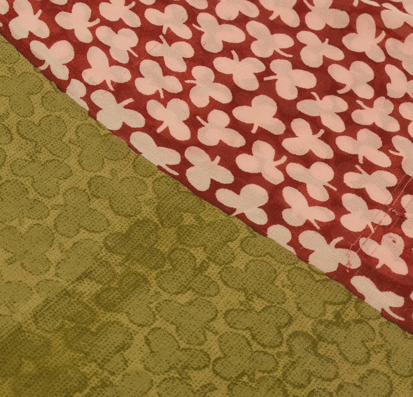 Sushila Vintage Indian Sari 100% Pure Georgette Silk Printed Floral Craft Fabric