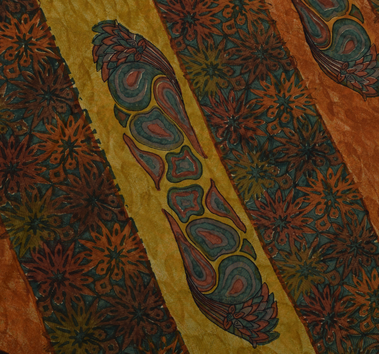Sushila Vintage Indian Sari 100% Pure Georgette Silk Printed Floral Craft Fabric