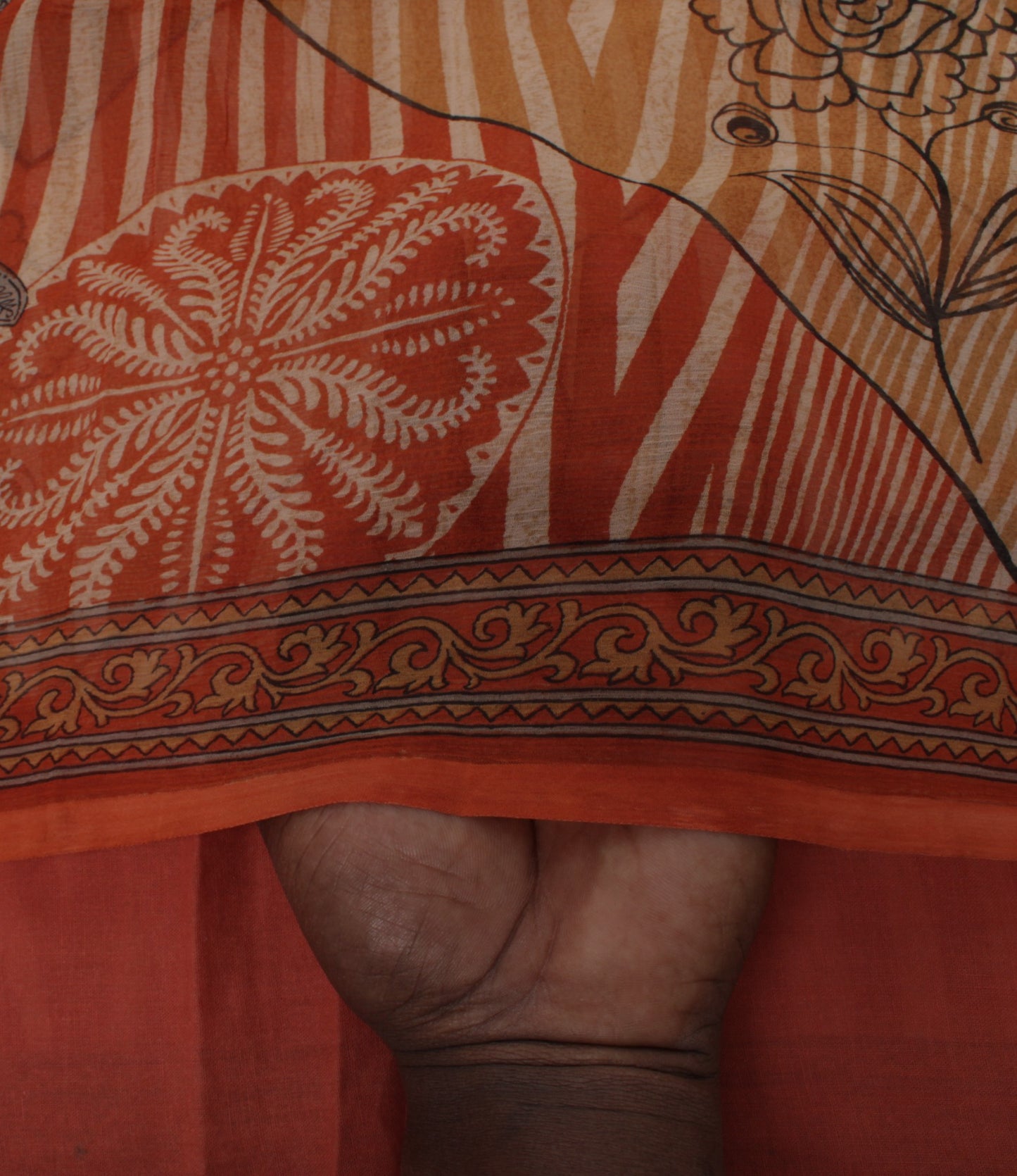 Sushila Vintage Indian Sari 100% Pure Chiffon Silk Printed Floral Craft Fabric