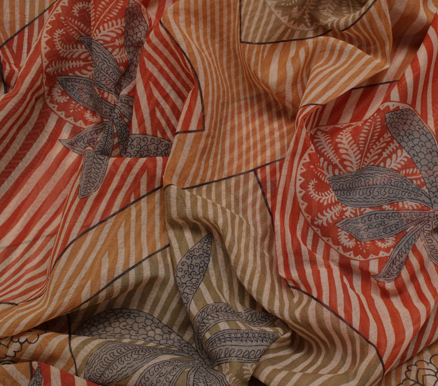 Sushila Vintage Indian Sari 100% Pure Chiffon Silk Printed Floral Craft Fabric