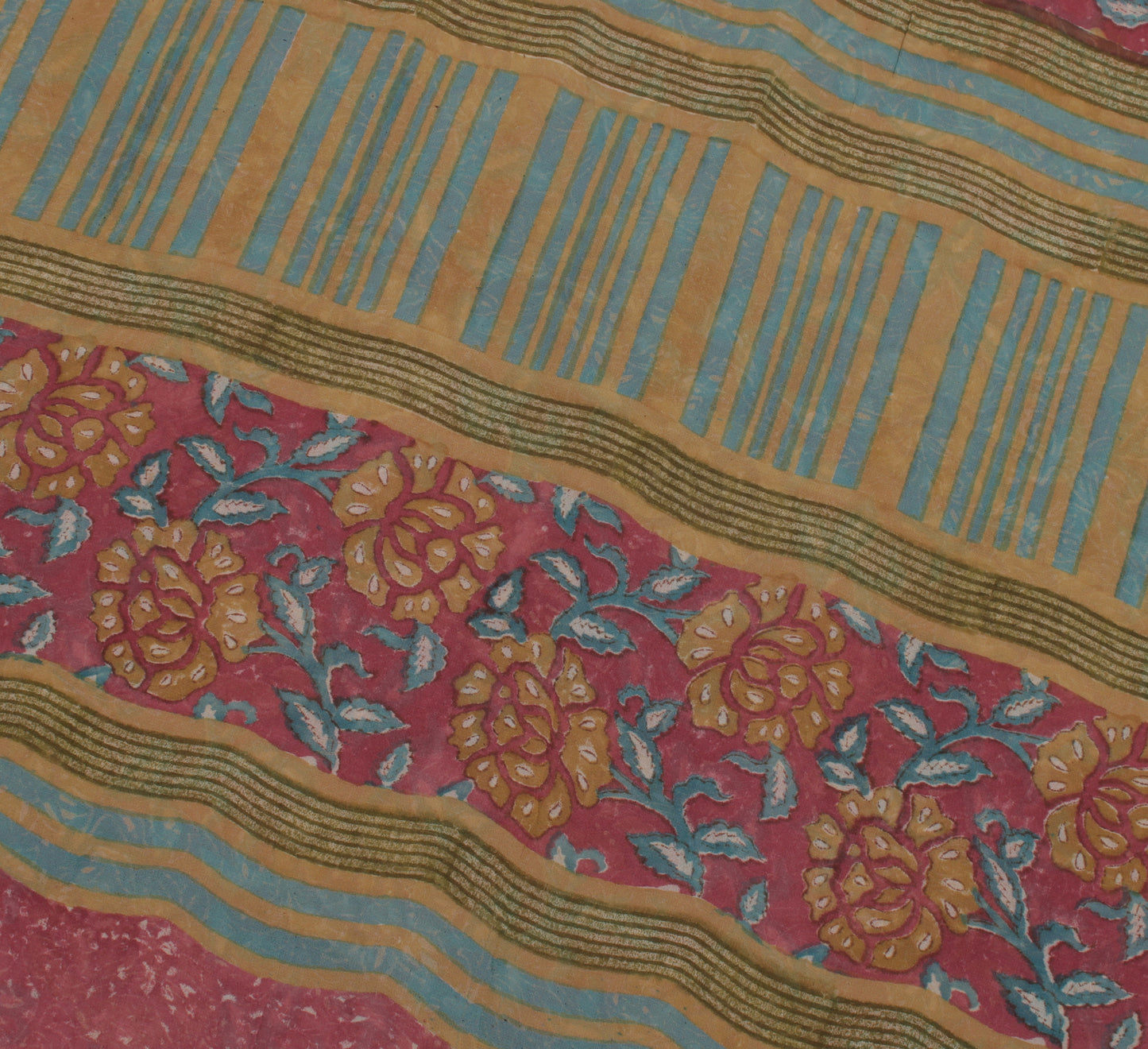 Sushila Vintage Indian Sari 100% Pure Georgette Silk Printed Floral Craft Fabric