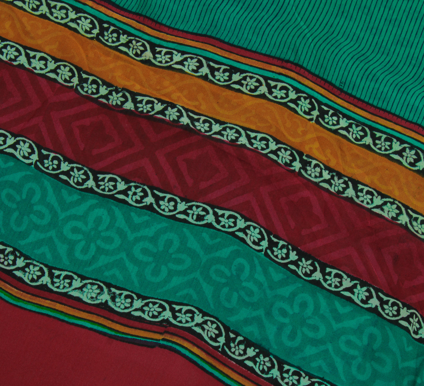 Sushila Vintage Green Saree 100% Pure Georgette Silk Printed Floral Craft Fabric