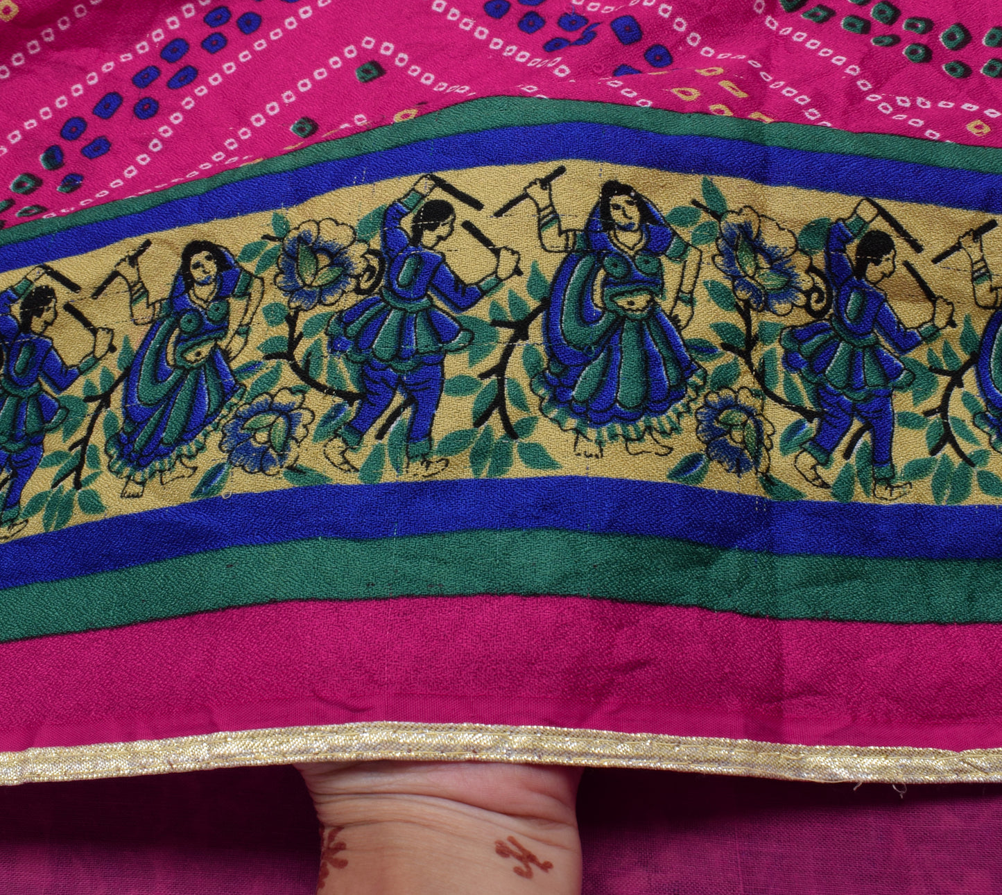 Sushila Vintage Magenta Saree Blend Georgette Silk Bandhani Printed Craft Fabric