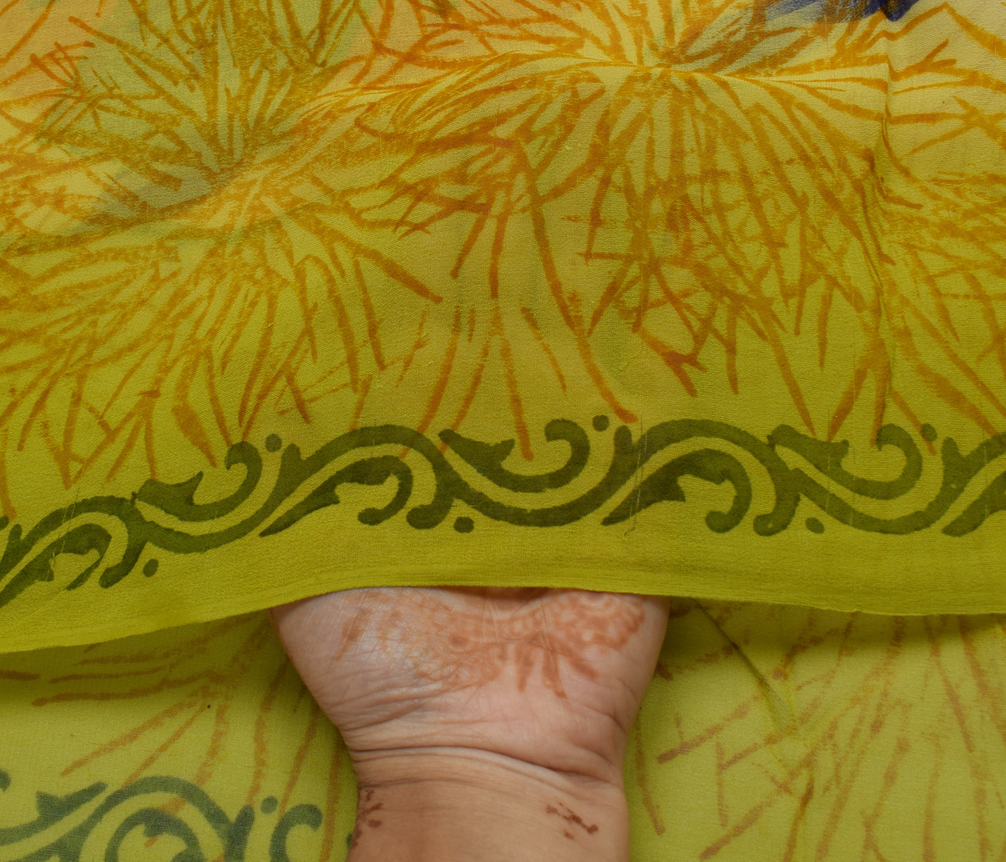 Sushila Vintage Green Saree Pure Georgette Silk Printed Floral Craft Sari Fabric