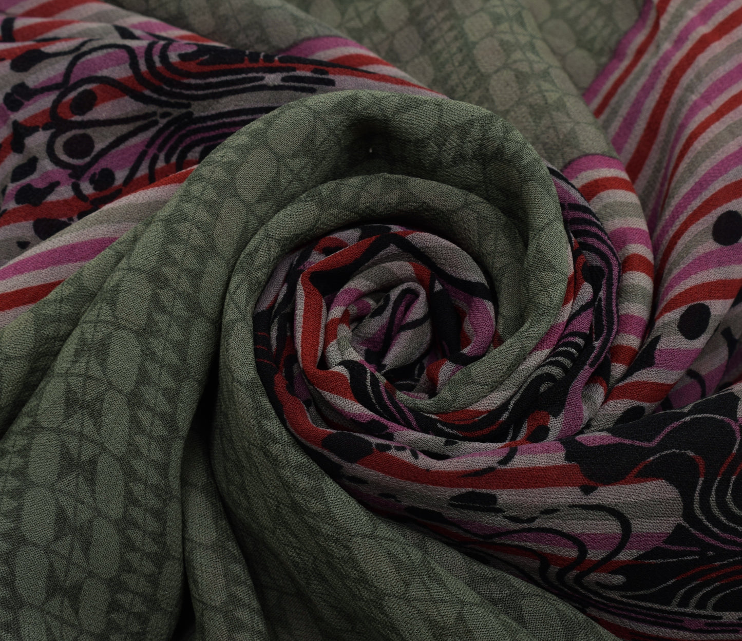 Sushila Vintage Indian Saree Pure Georgette Silk Printed Craft Sari Fabric
