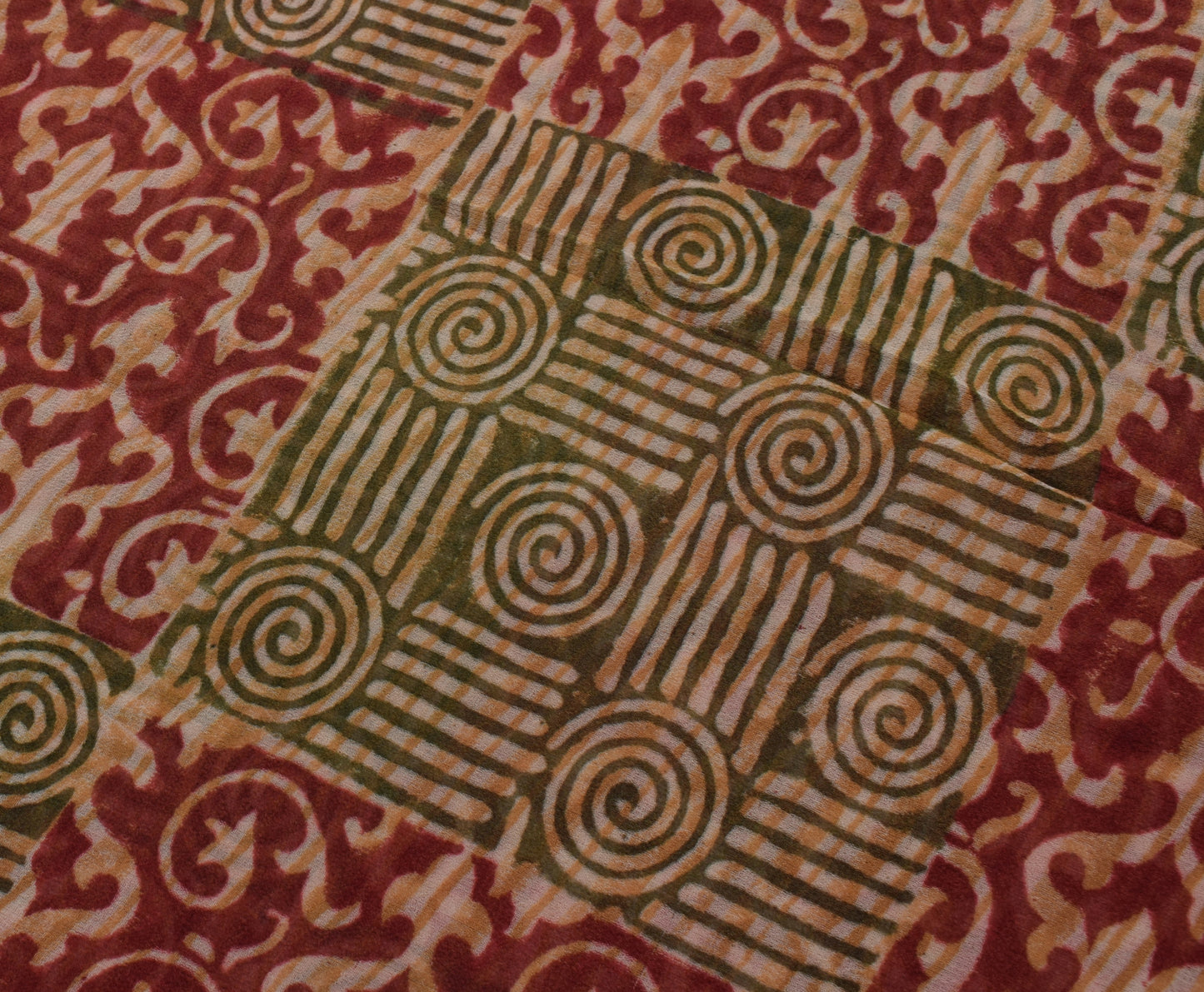 Sushila Vintage Indian Saree Pure Georgette Silk Printed Craft Sari Fabric