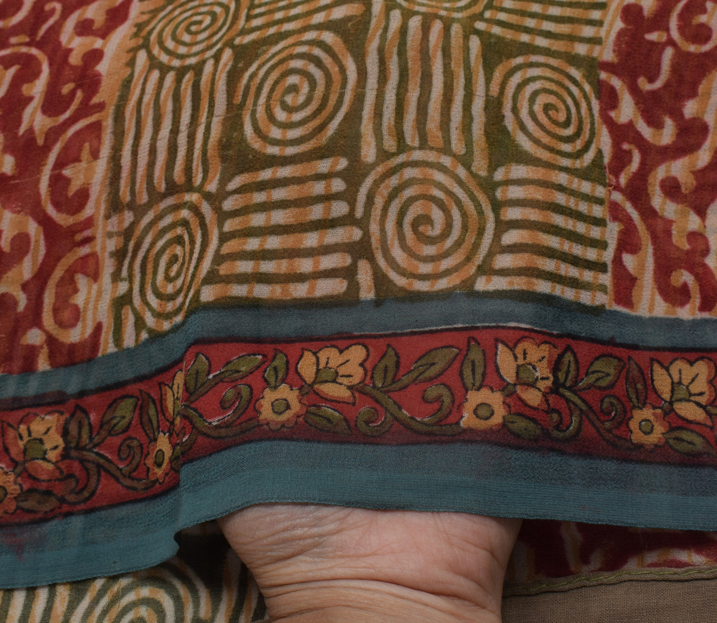 Sushila Vintage Indian Saree Pure Georgette Silk Printed Craft Sari Fabric