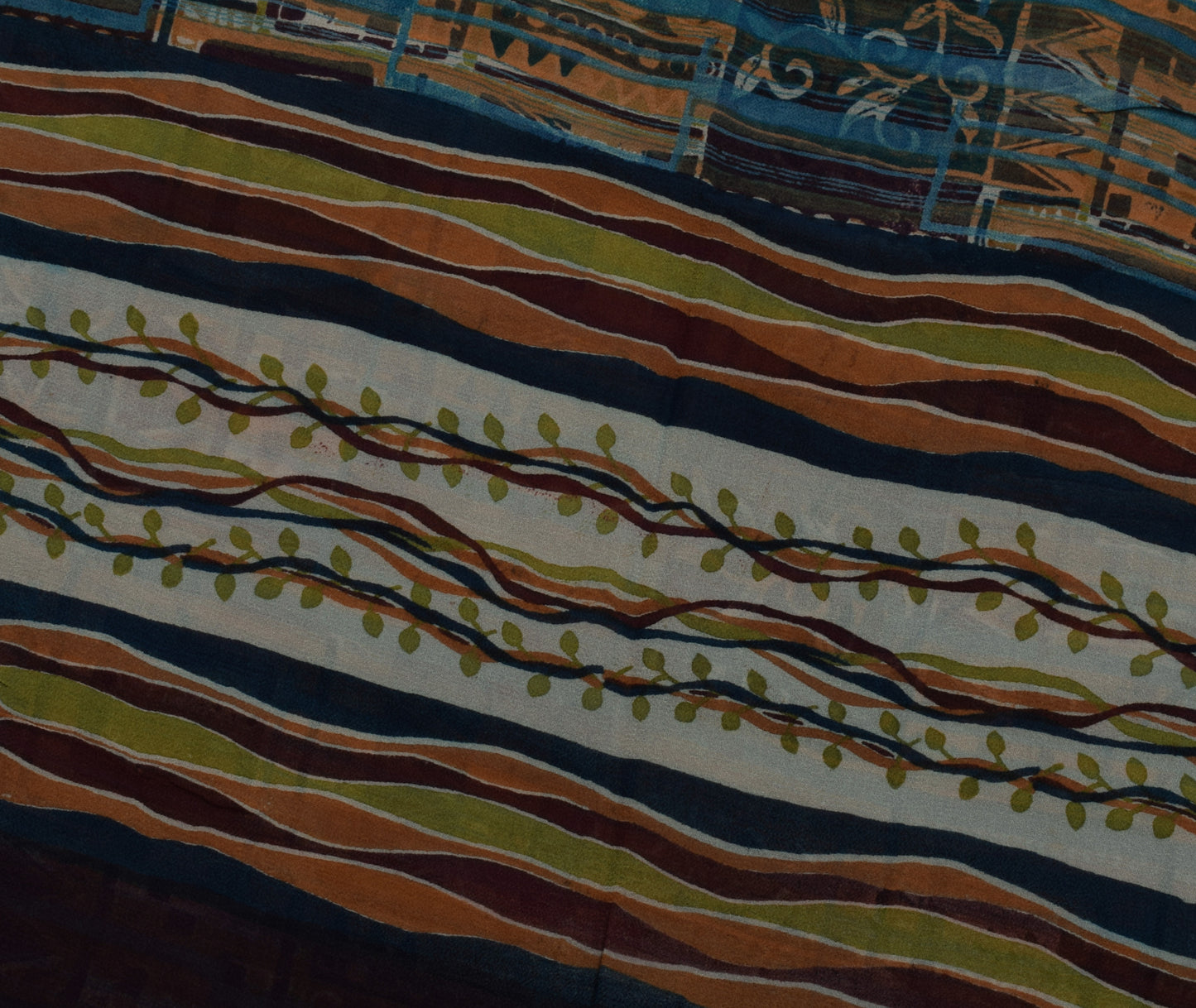 Sushila Vintage Indian Saree Pure Georgette Silk Printed 5 Yard Craft Fabric