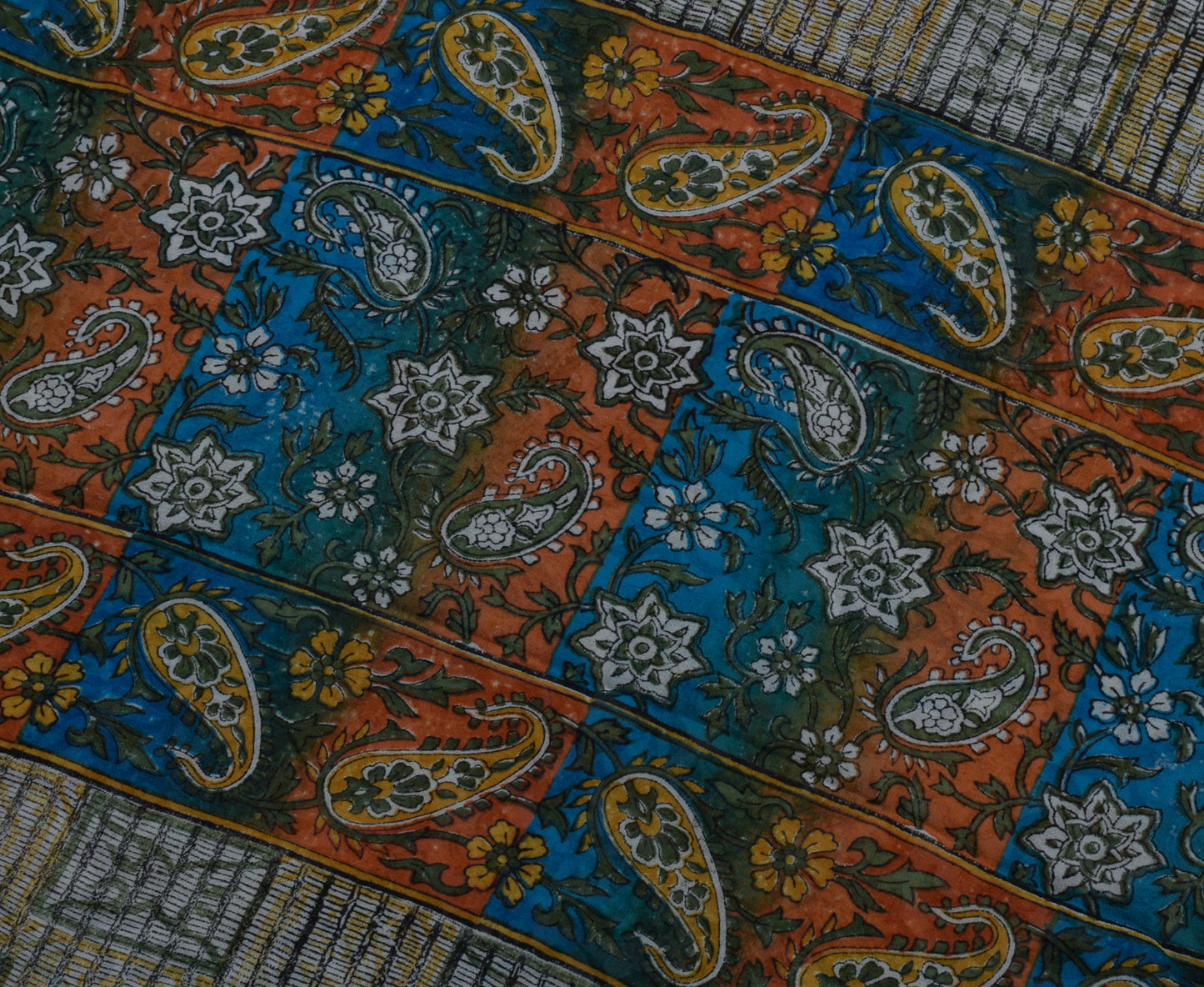 Sushila Vintage Gray Saree 100% Pure Georgette Silk Printed Floral Craft Fabric