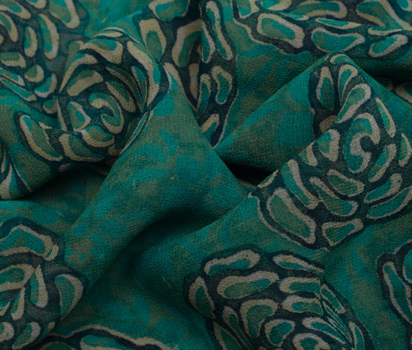 Sushila Vintage Indian Saree Pure Georgette Silk Printed Floral Craft Fabric