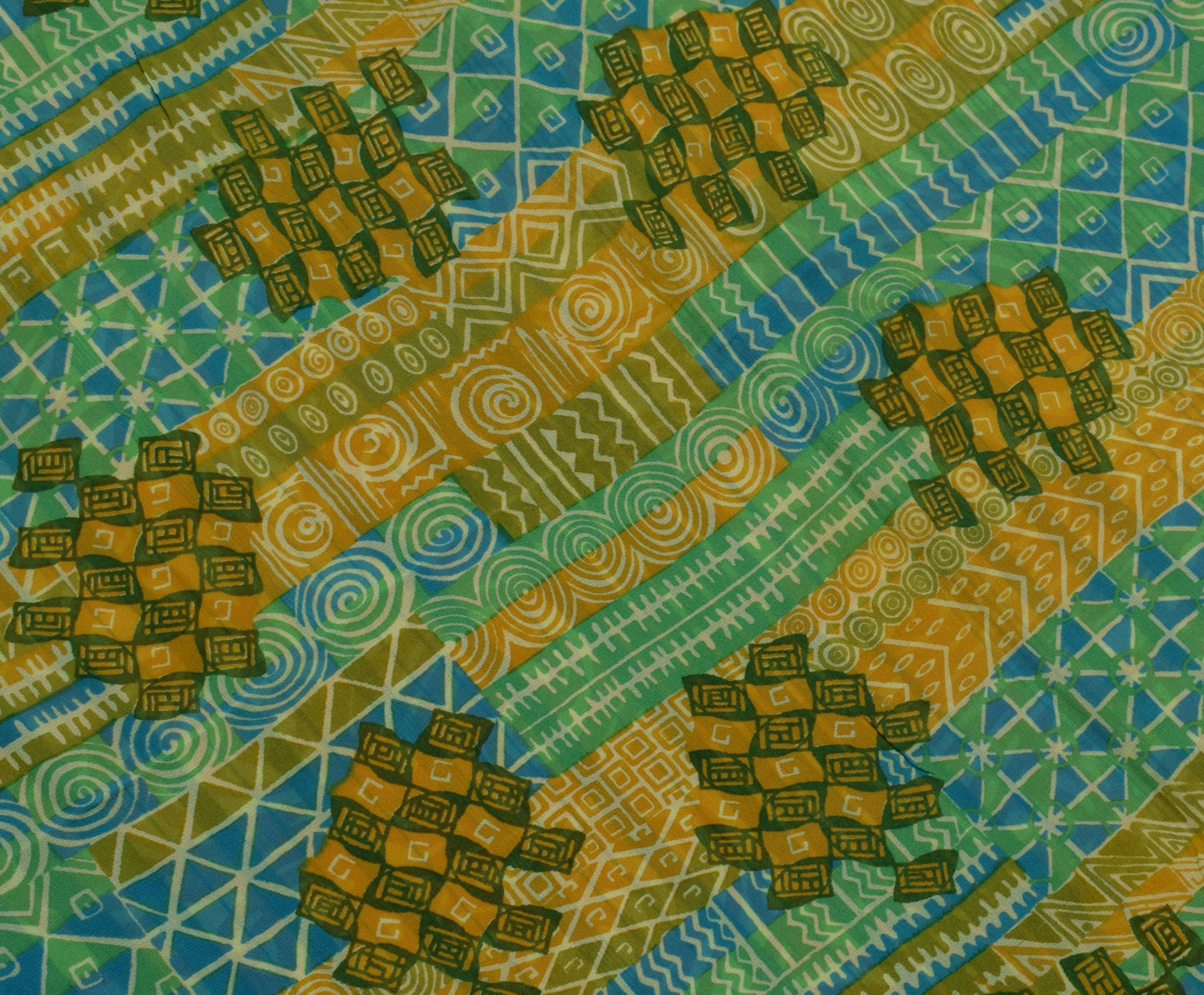 Sushila Vintage Indian Saree Pure Georgette Silk Printed 5 Yard Craft Fabric