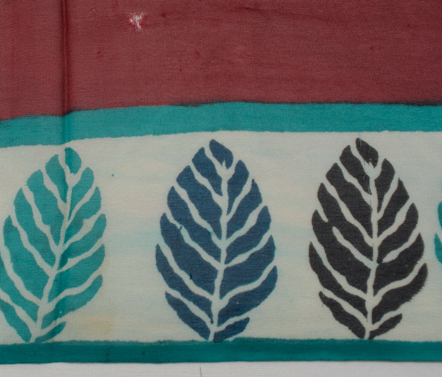 Sushila Vintage Indian Saree Pure Georgette Silk Printed 5 Yard Craft Fabric