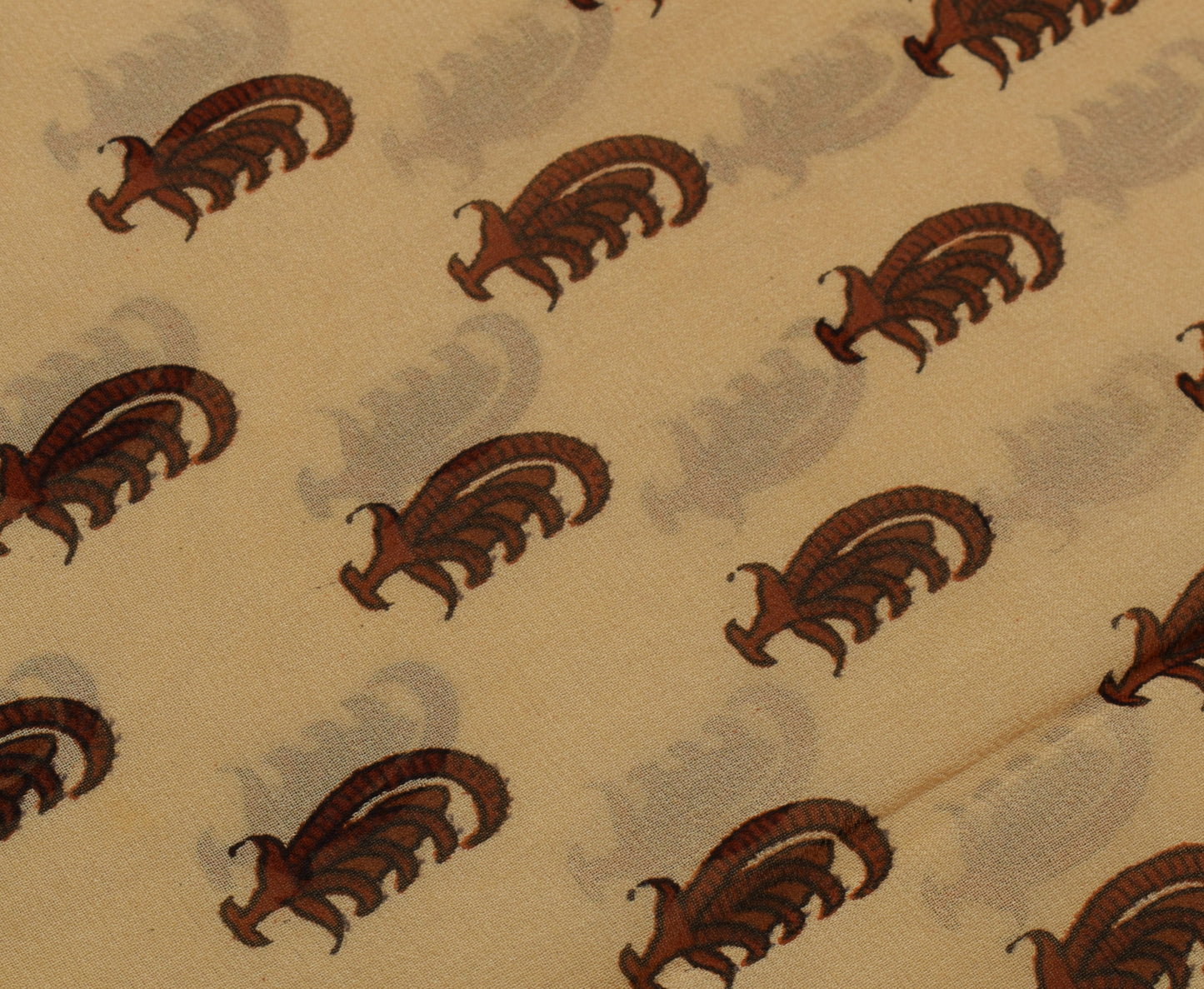 Sushila Vintage Indian Saree Pure Georgette Silk Printed 5 Yard Craft Fabric