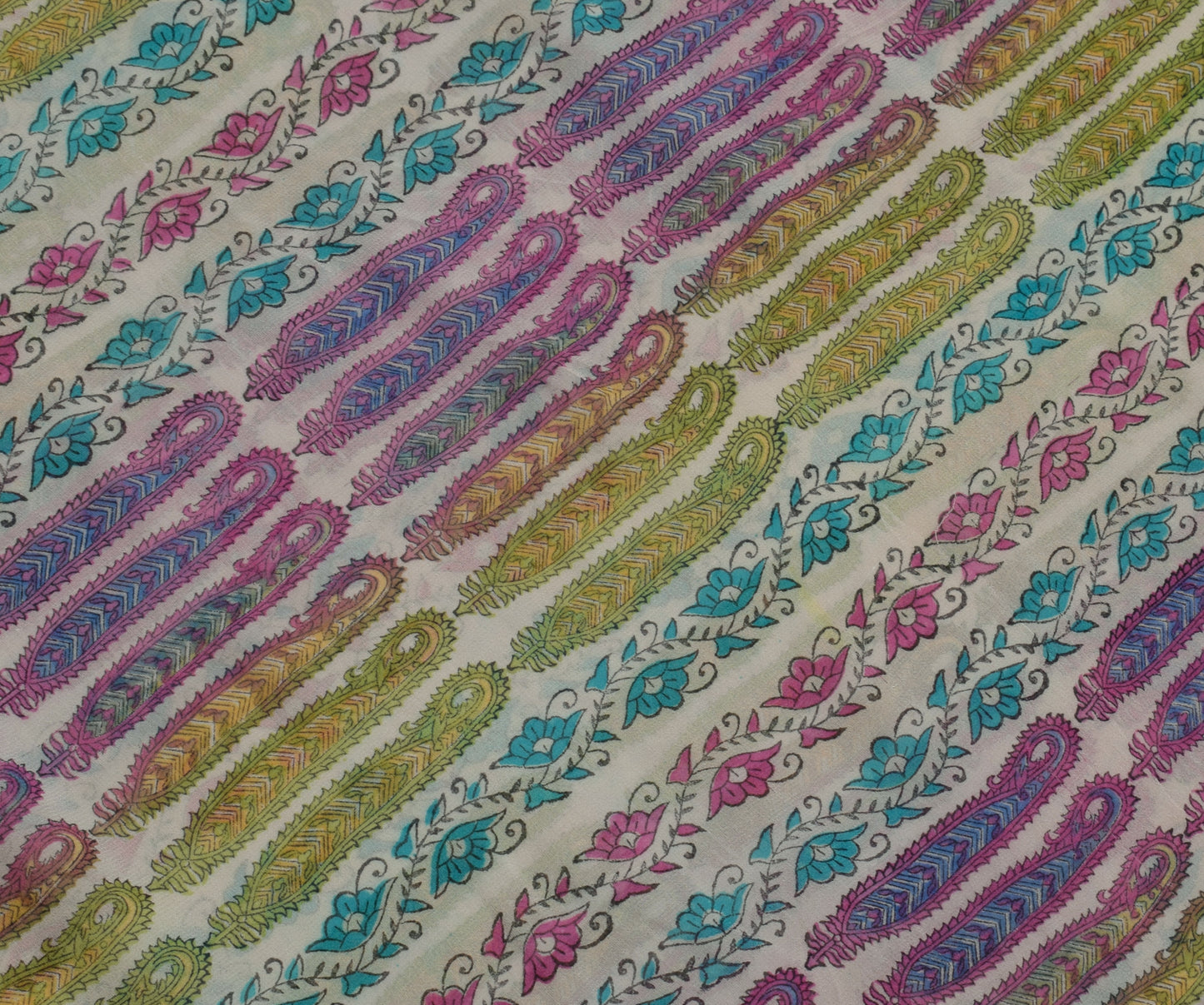 Sushila Vintage Off White Saree 100% Pure Georgette Silk Printed Paisley Fabric