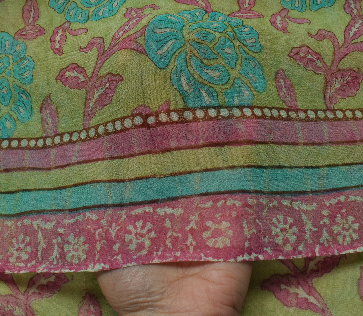 Sushila Vintage Green Saree 100% Pure Georgette Silk Printed Floral Craft Fabric