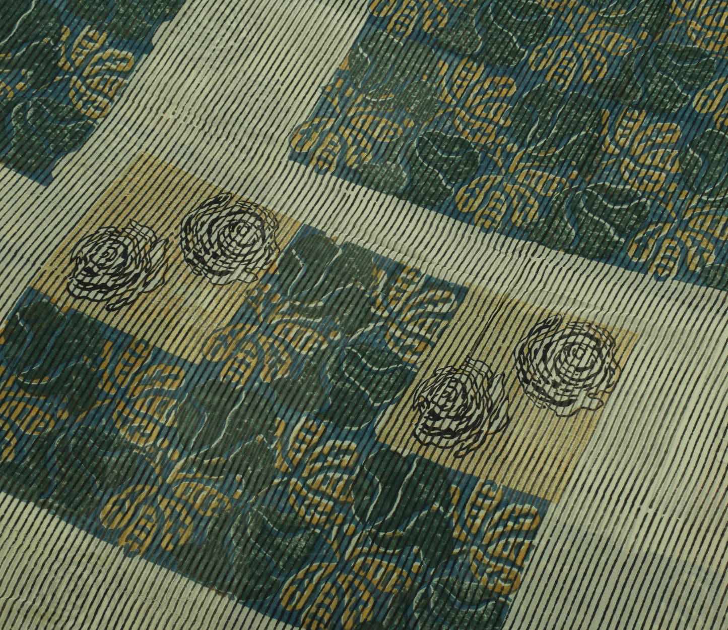 Sushila Vintage Saree 100% Pure Georgette Silk Printed Floral 5 YD Craft Fabric