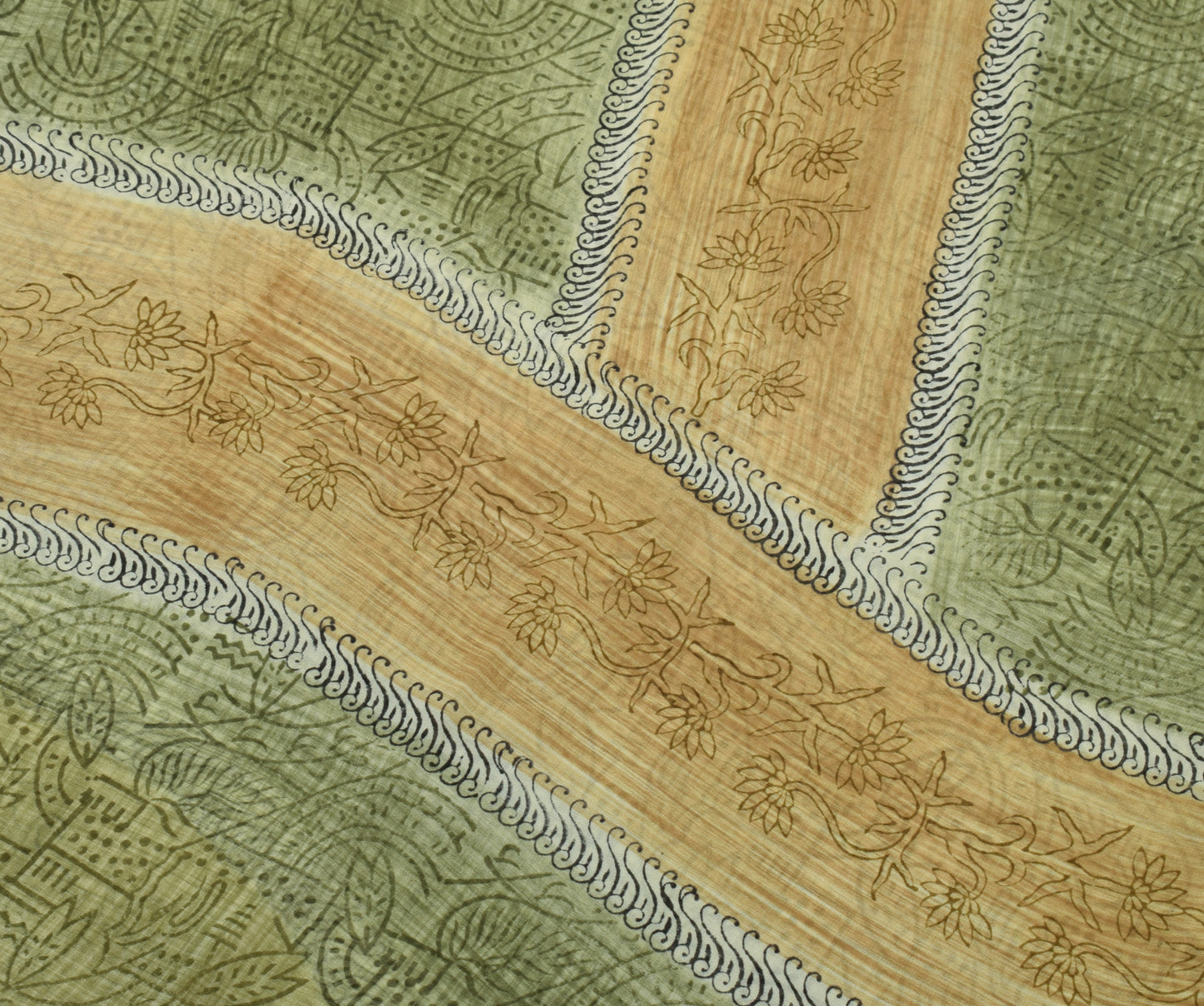 Sushila Vintage Green Saree 100% Pure Georgette Silk Printed Floral Craft Fabric