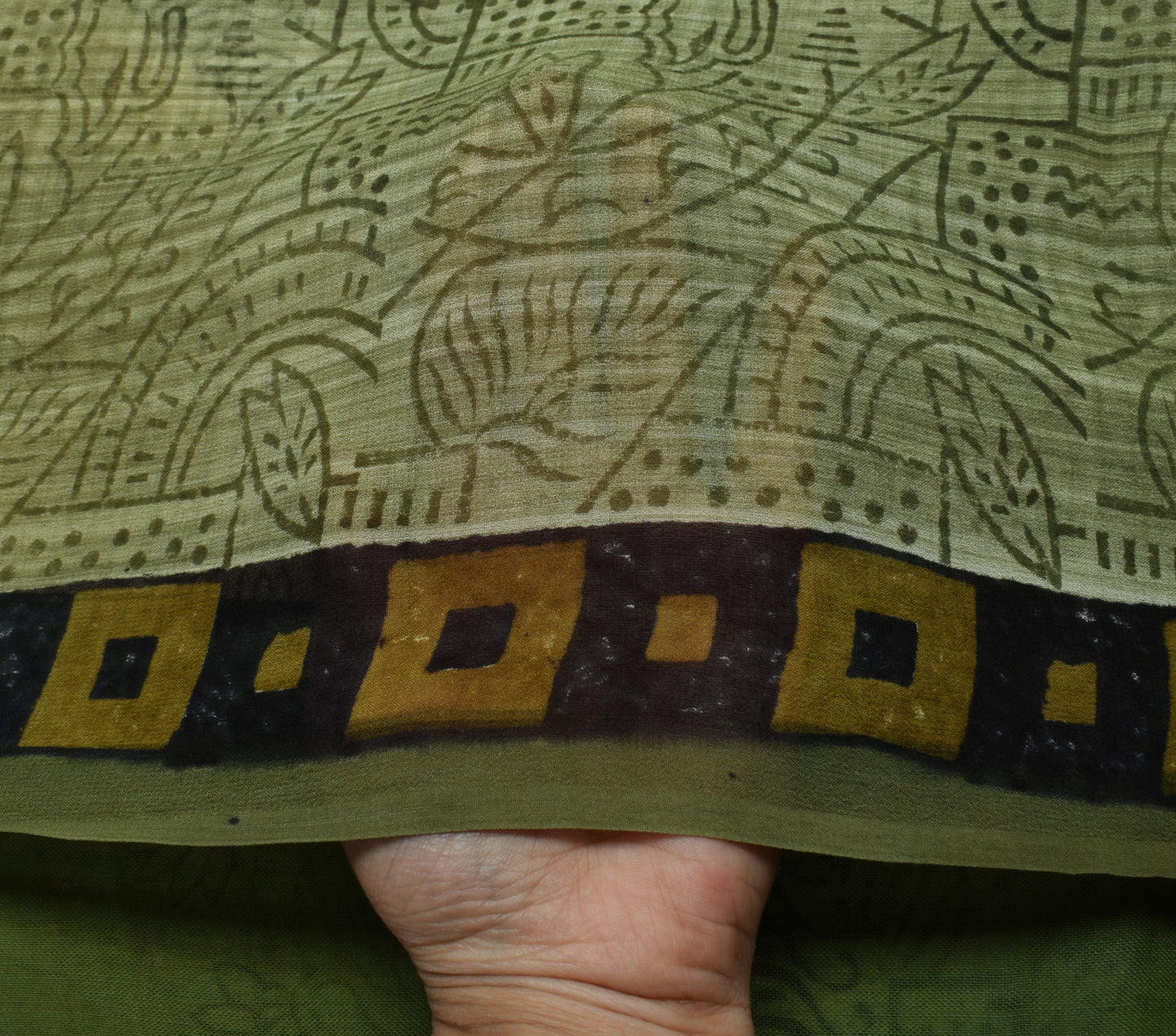 Sushila Vintage Green Saree 100% Pure Georgette Silk Printed Floral Craft Fabric