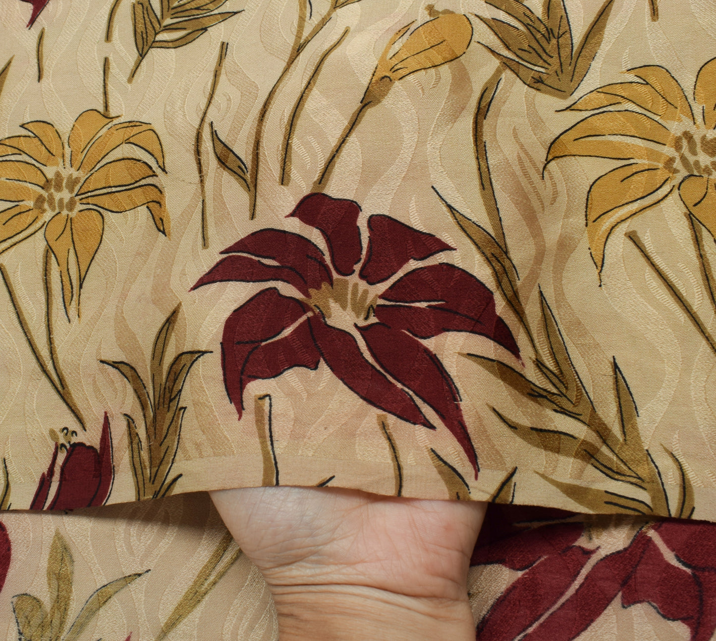 Sushila Vintage Gray Saree 100% Pure Georgette Silk Printed Floral Craft Fabric