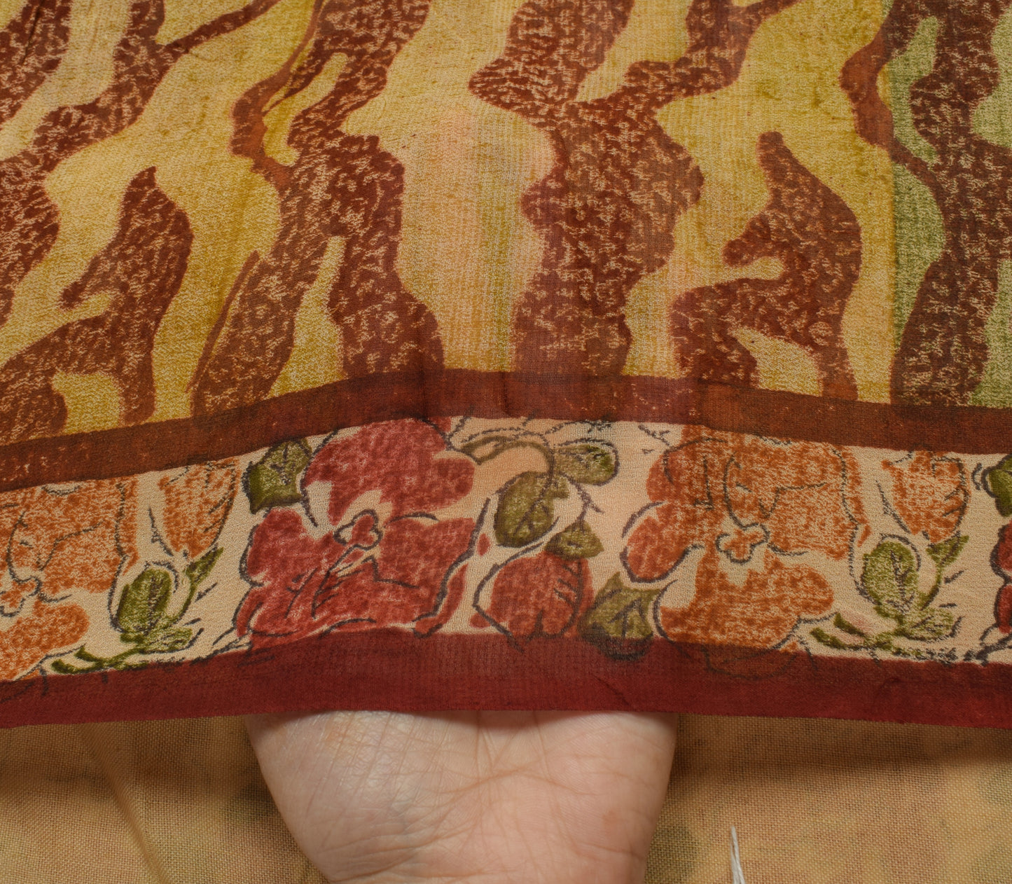 Sushila Vintage Saree 100%Pure Georgette Silk Printed Floral 5 Yard Craft Fabric