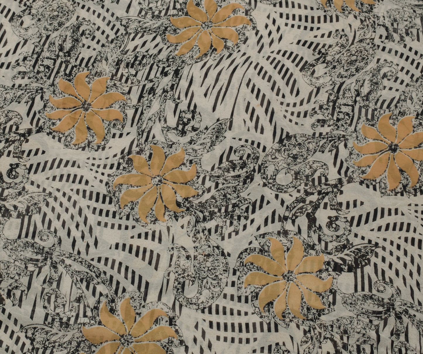 Sushila Vintage Saree 100% Pure Georgette Silk Printed Floral 5 YD Craft Fabric