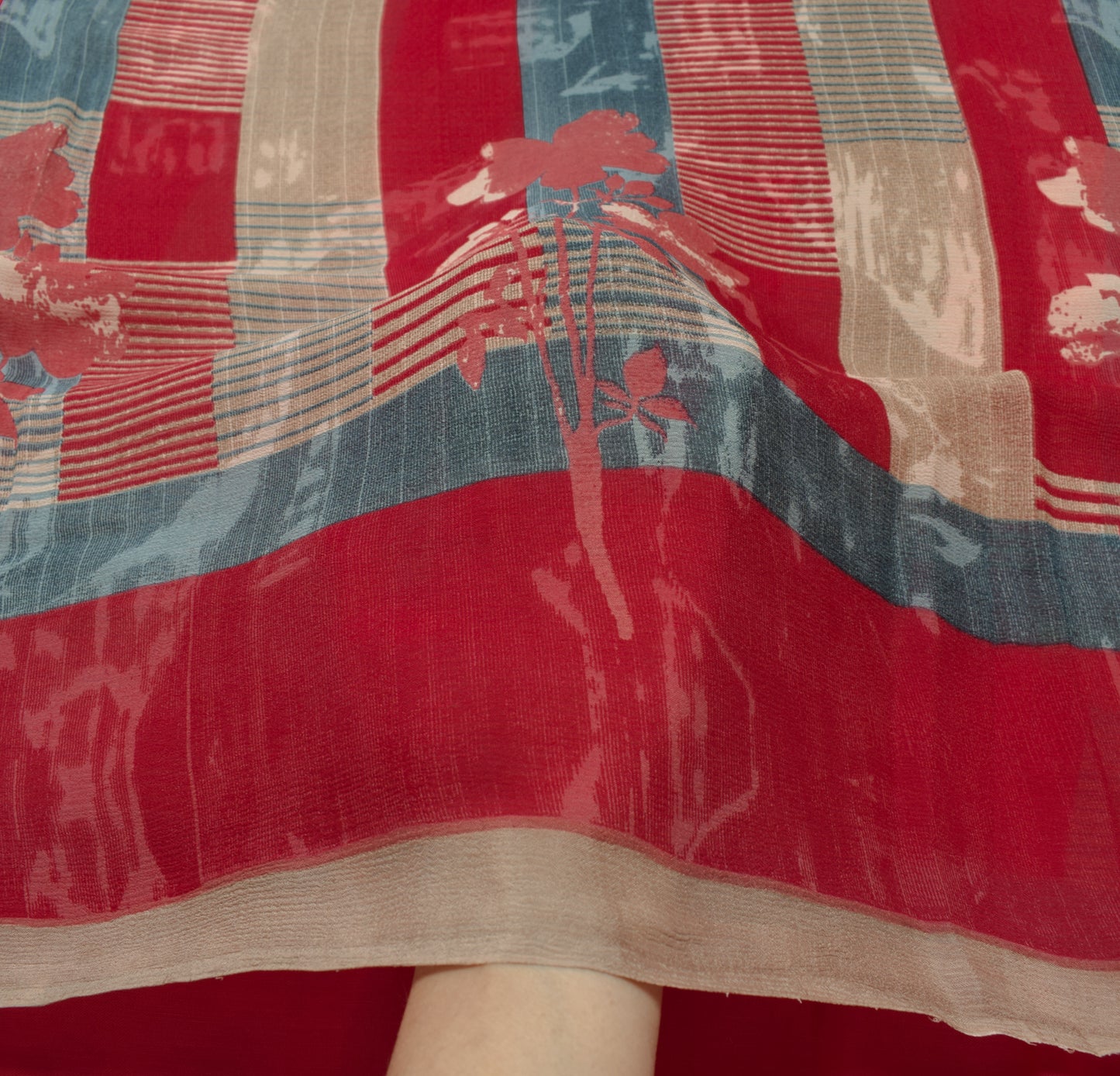 Sushila Vintage Saree 100%Pure Georgette Silk Printed Floral 5 Yard Craft Fabric