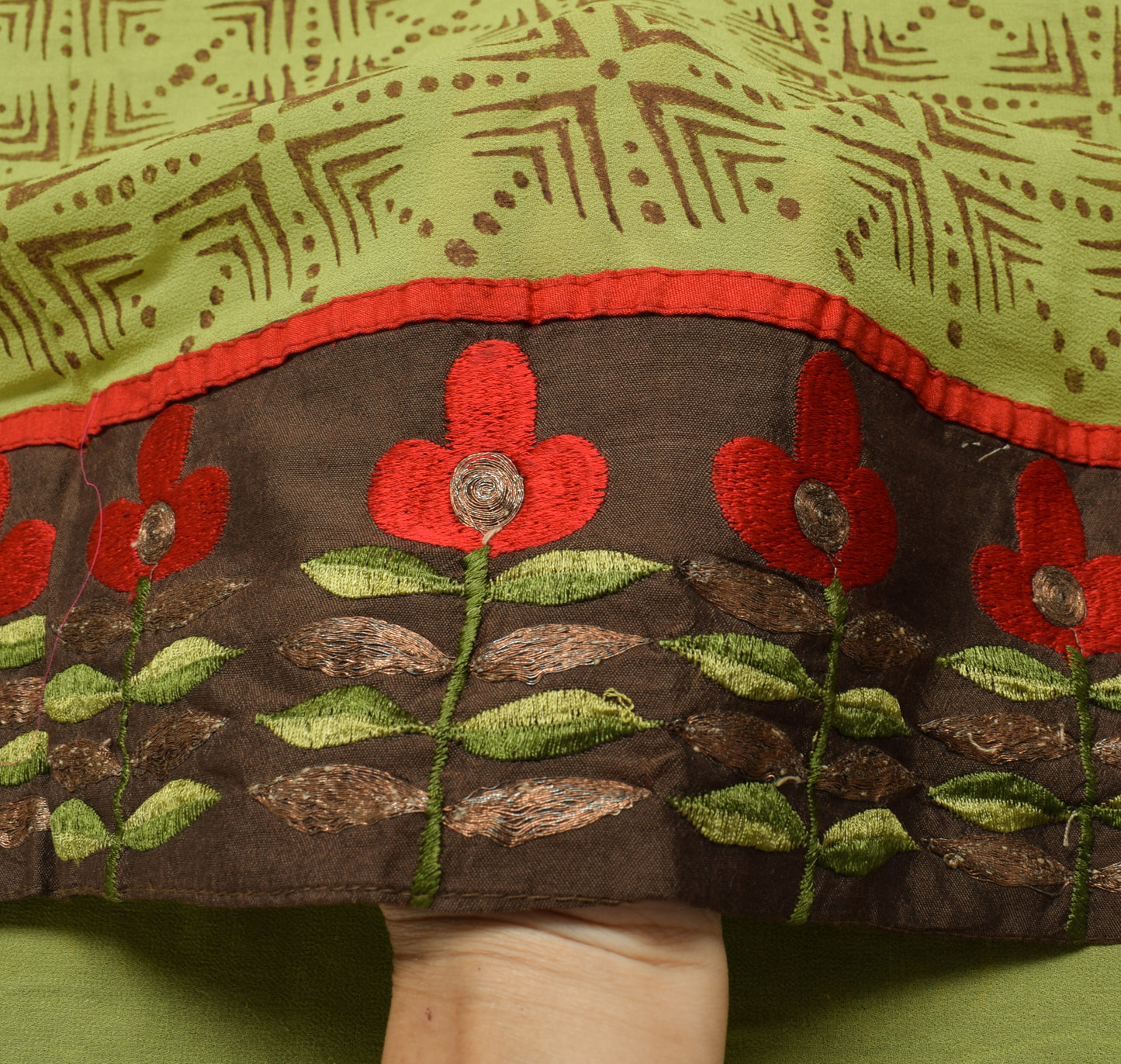 Sushila Vintage Green Indian Saree 100% Pure Georgette Silk Printed Craft Fabric